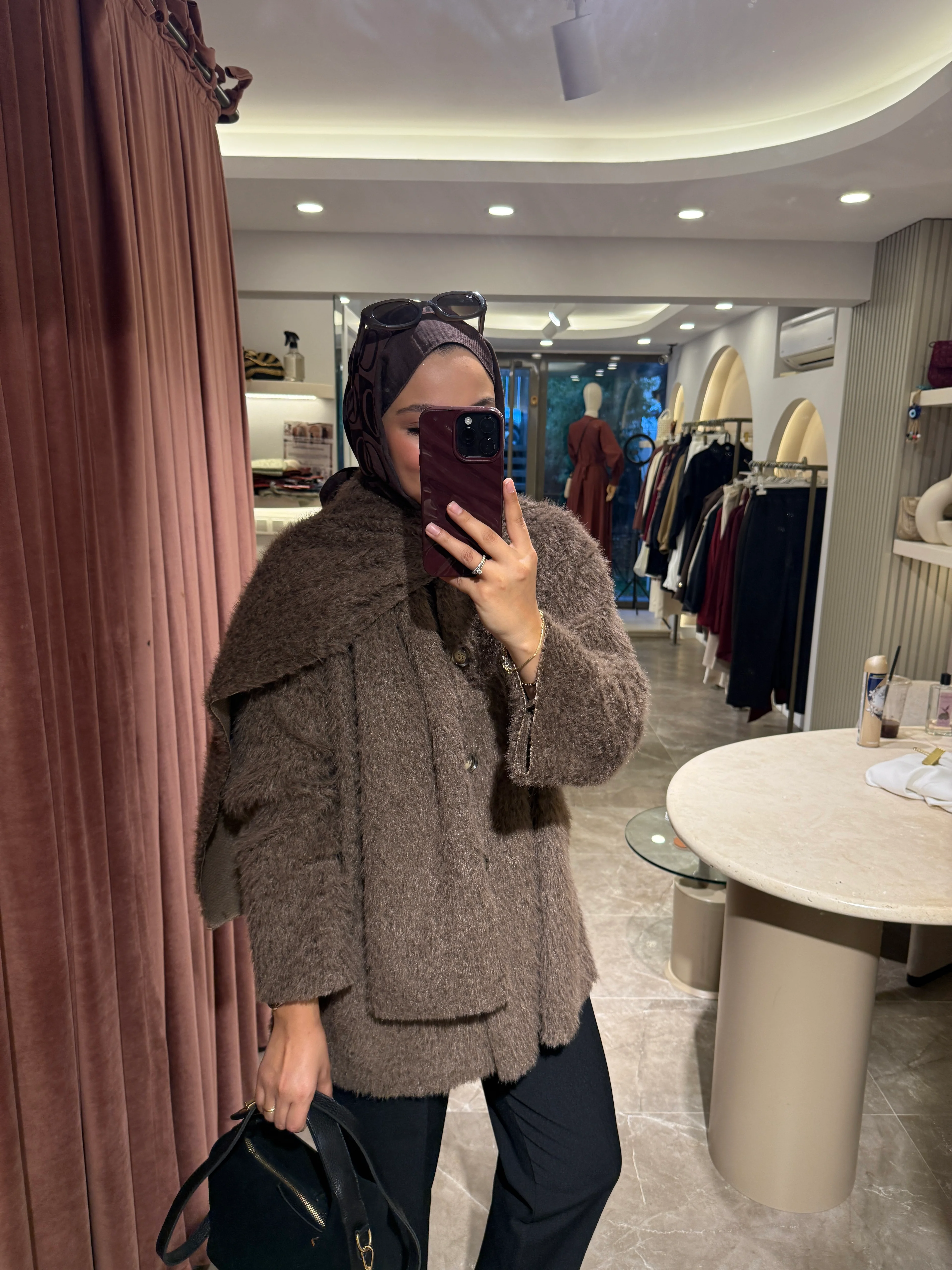 Şal Yaka Yumoş Düğmeli Hırka 