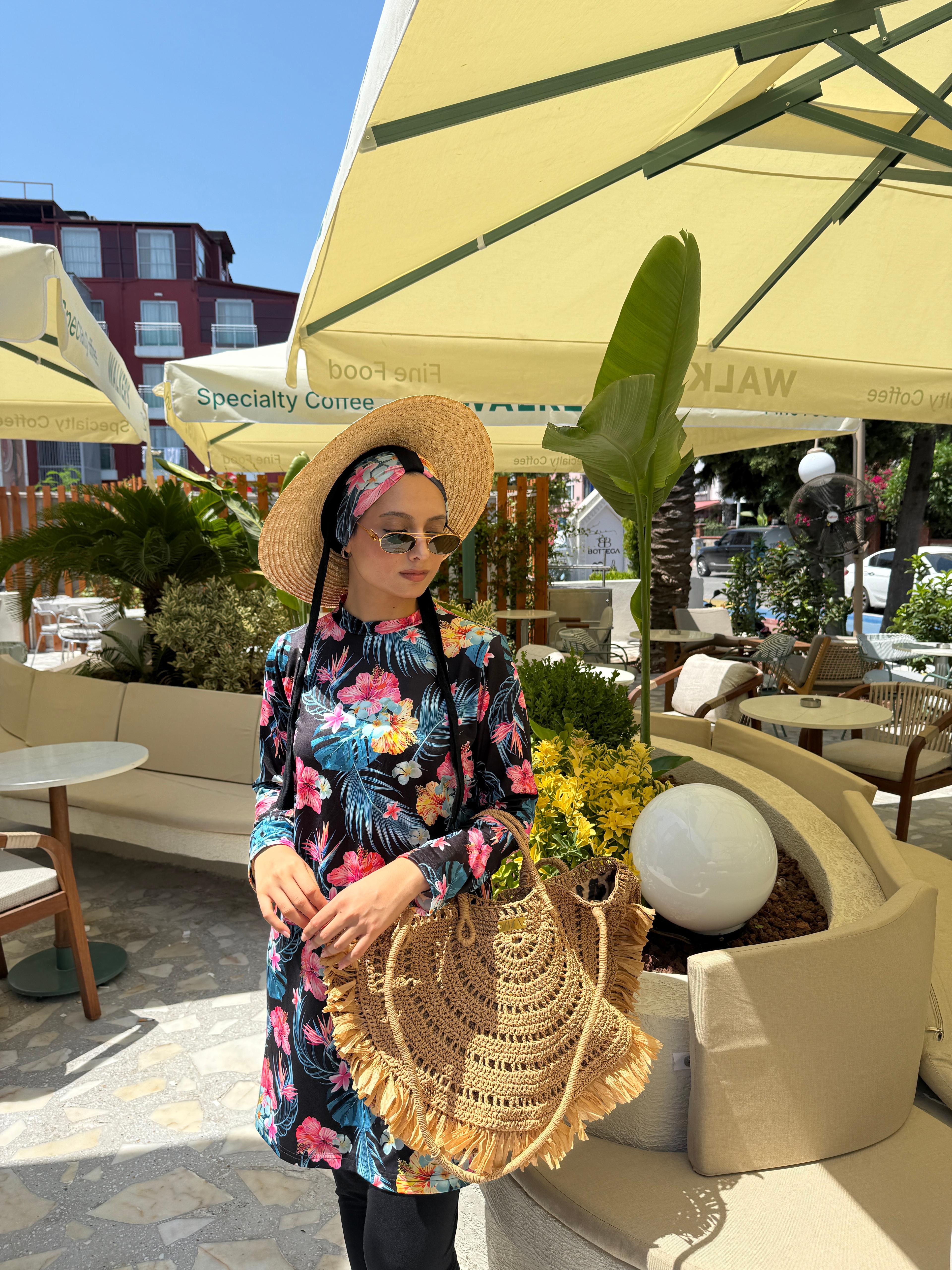 Lioara Haşema Renkli Çiçekli 3'lü Set 