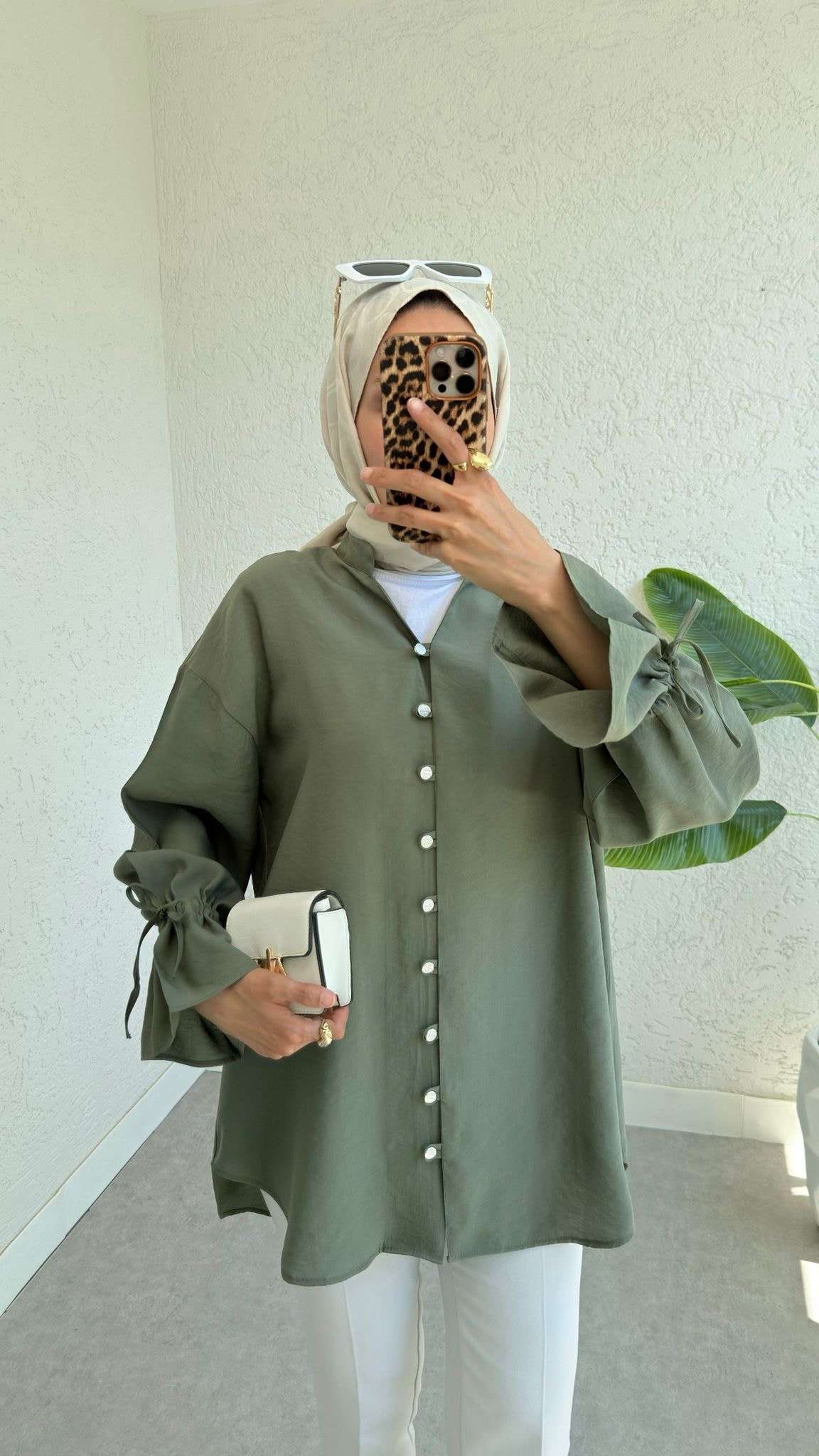 Bağlamalı Kol ve Rahat Kesim Gömlek - Haki