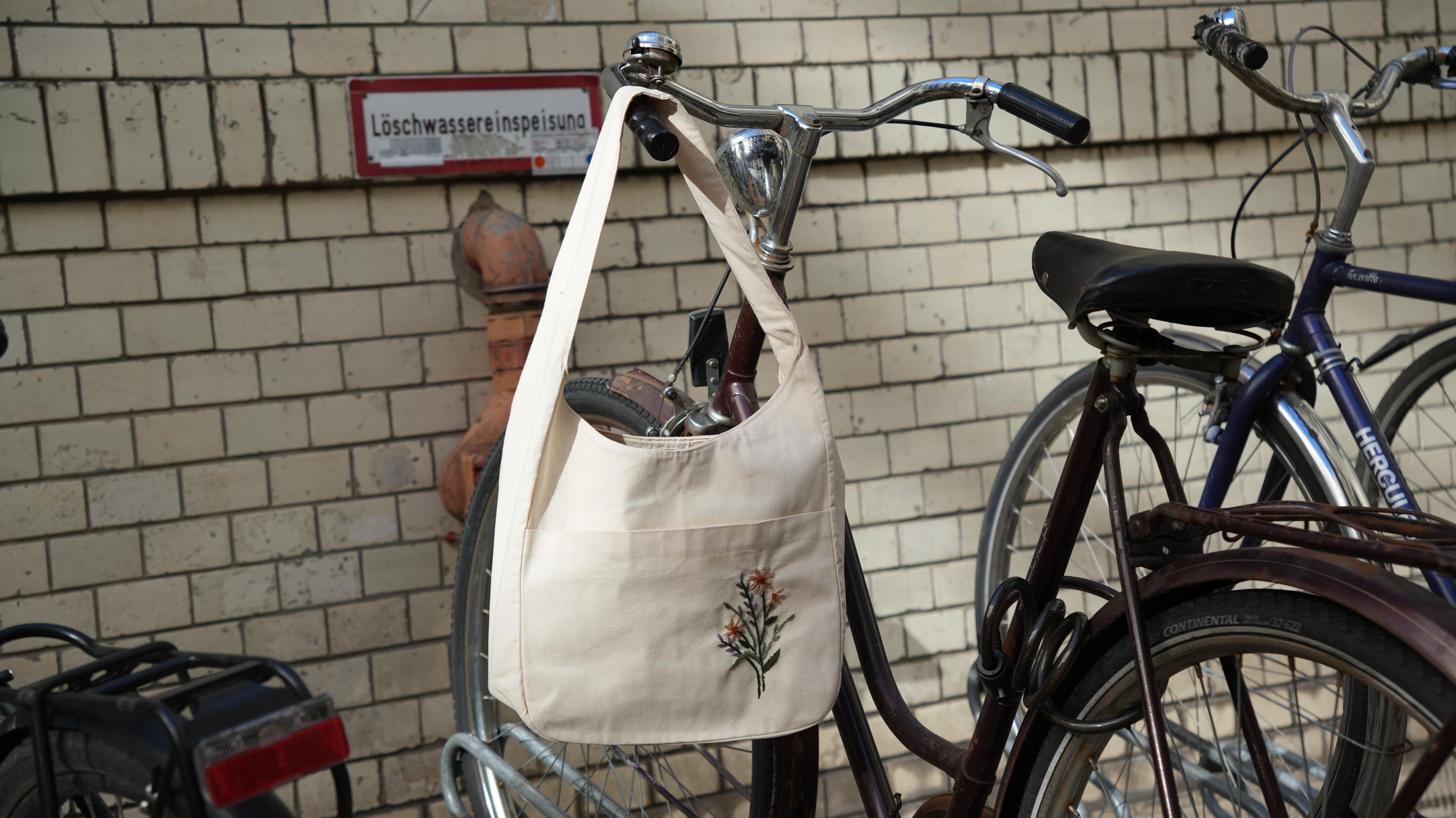 Botanica Tote