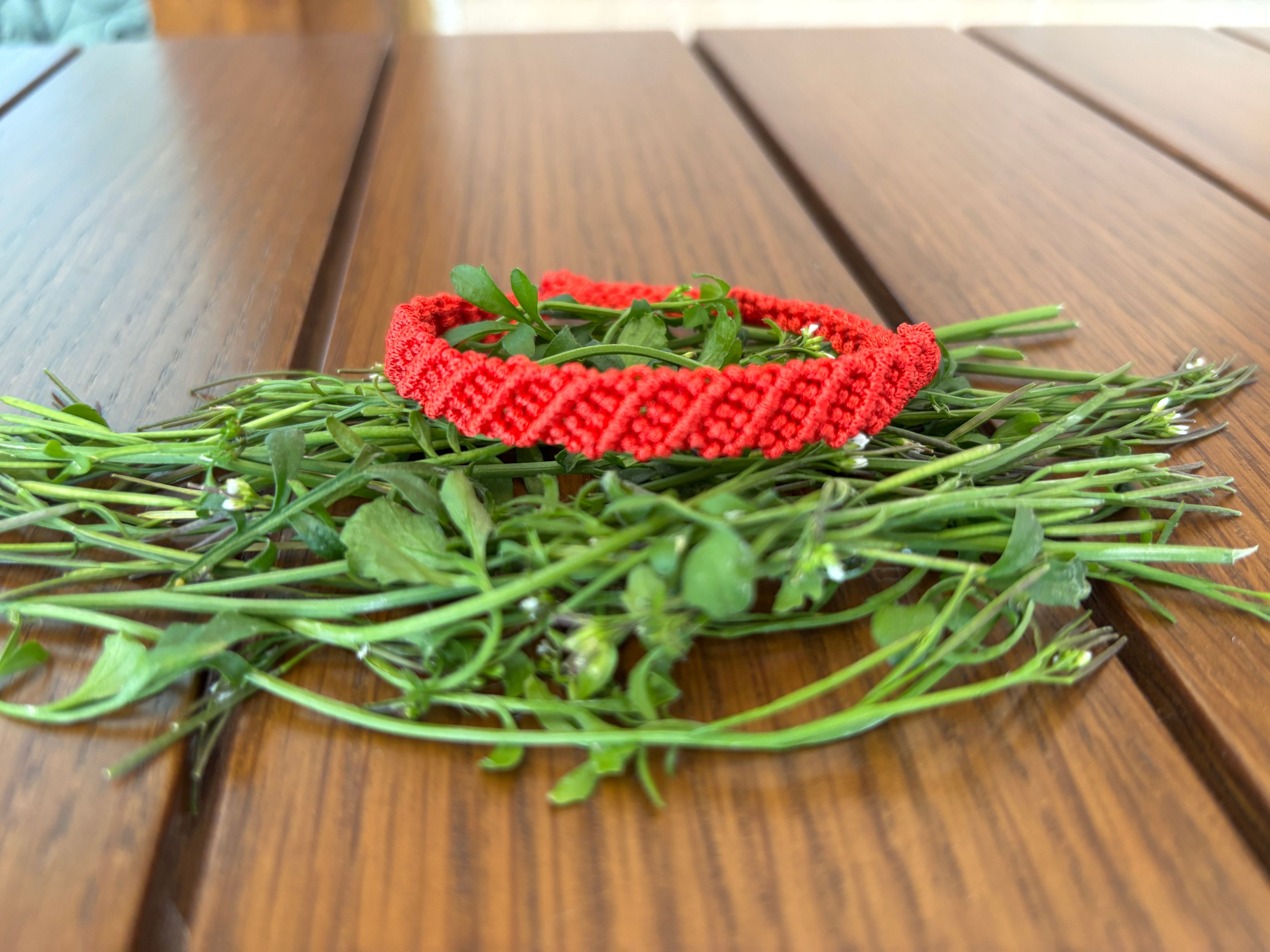 Pure Red Macrame
