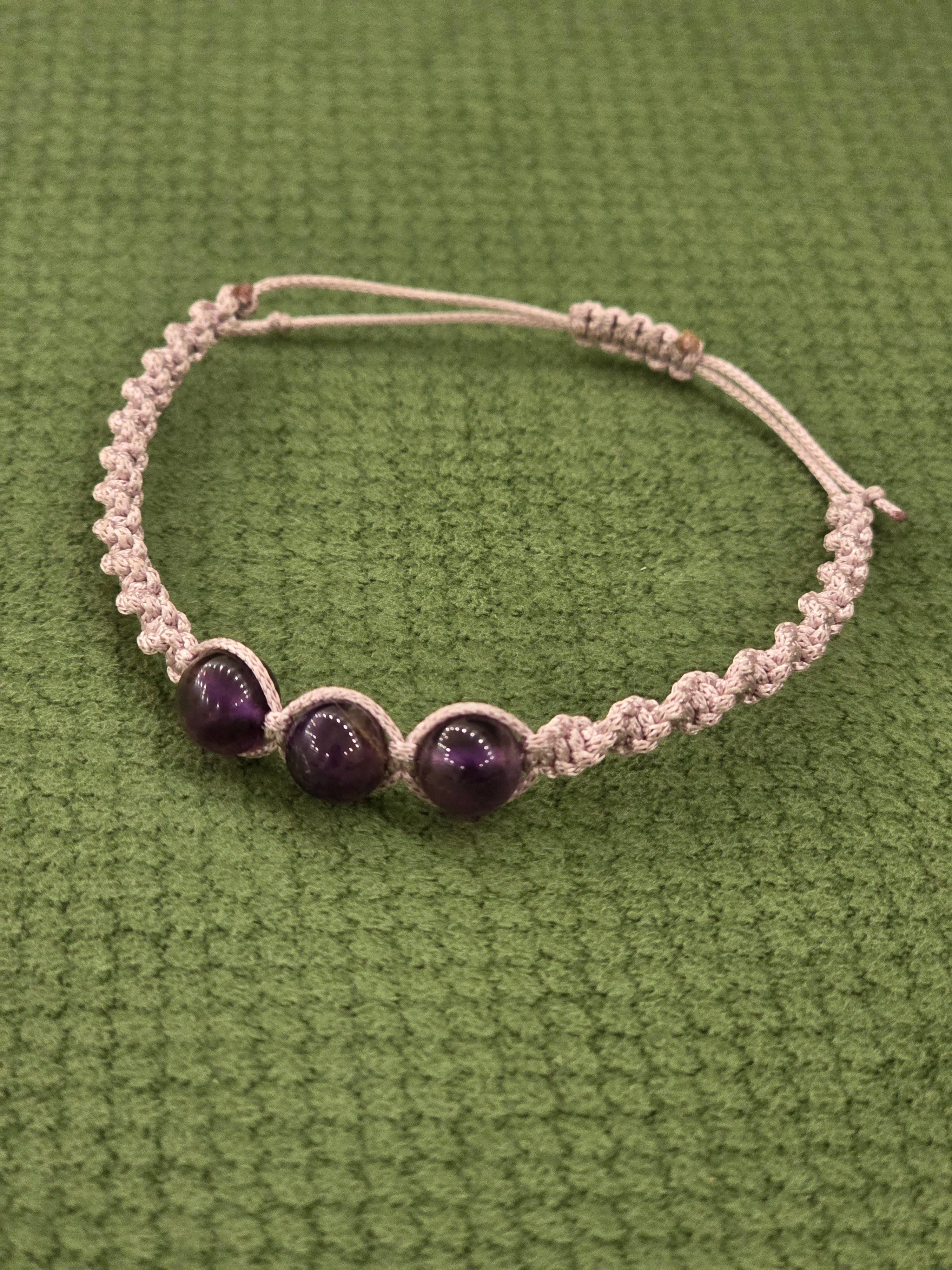 Ametyst Aura Macrame