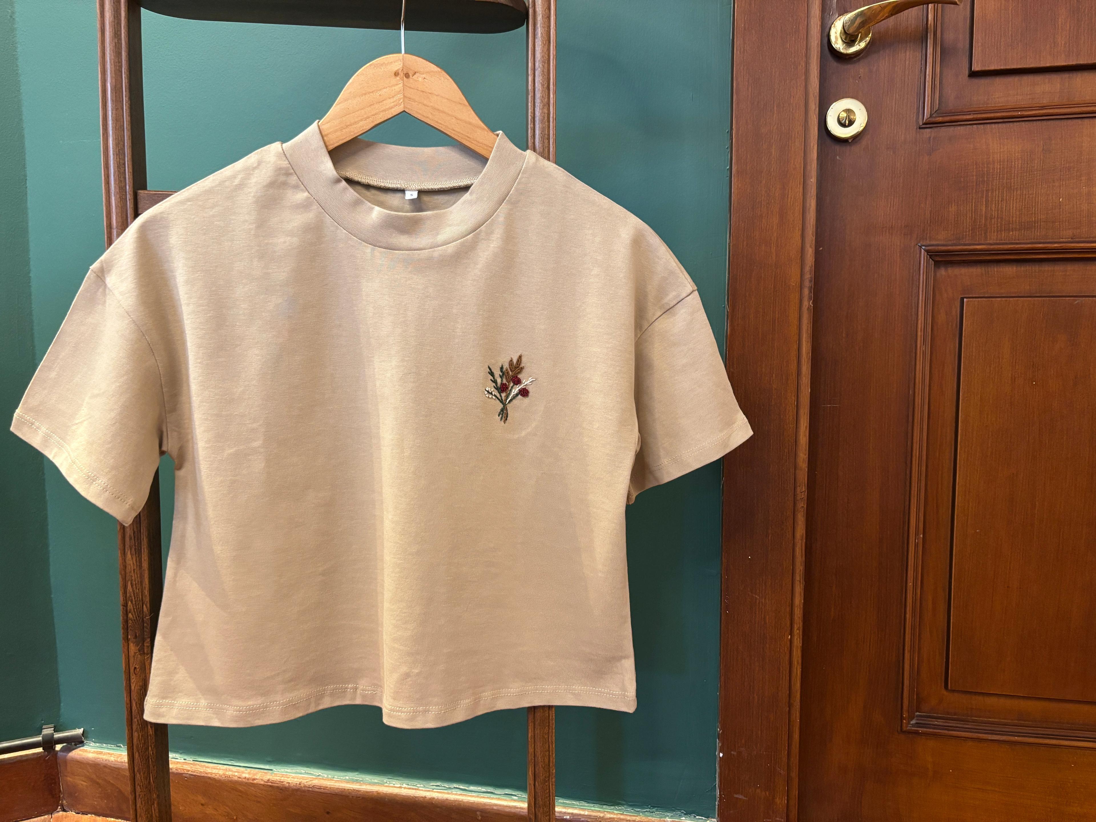 Bouquet Tee