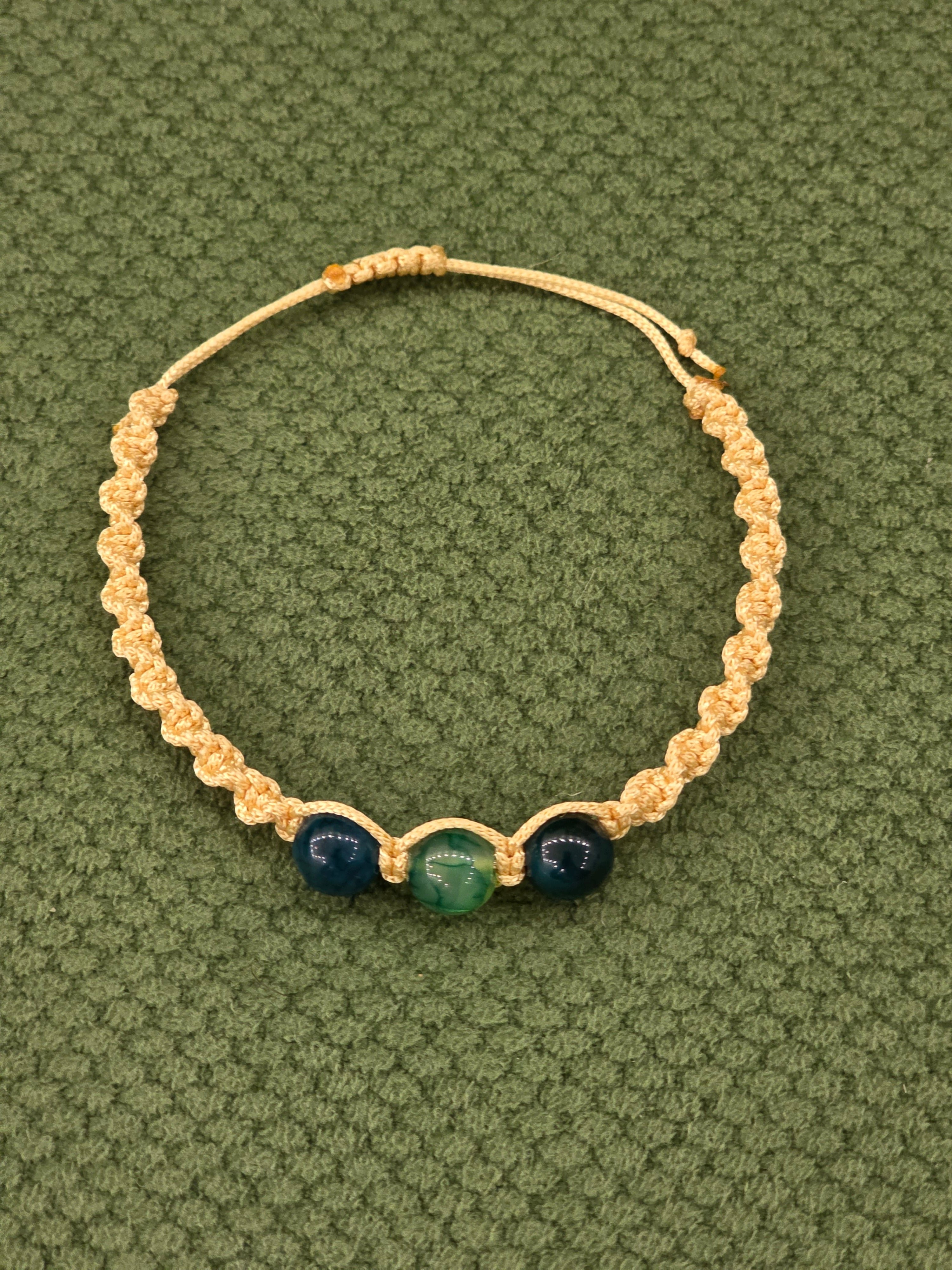 Green Agate Aura Macrame