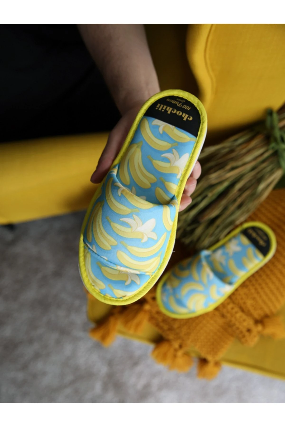 Unisex Muz Desenli Ev Terliği Yumuşak Tabanlı Önü Açık