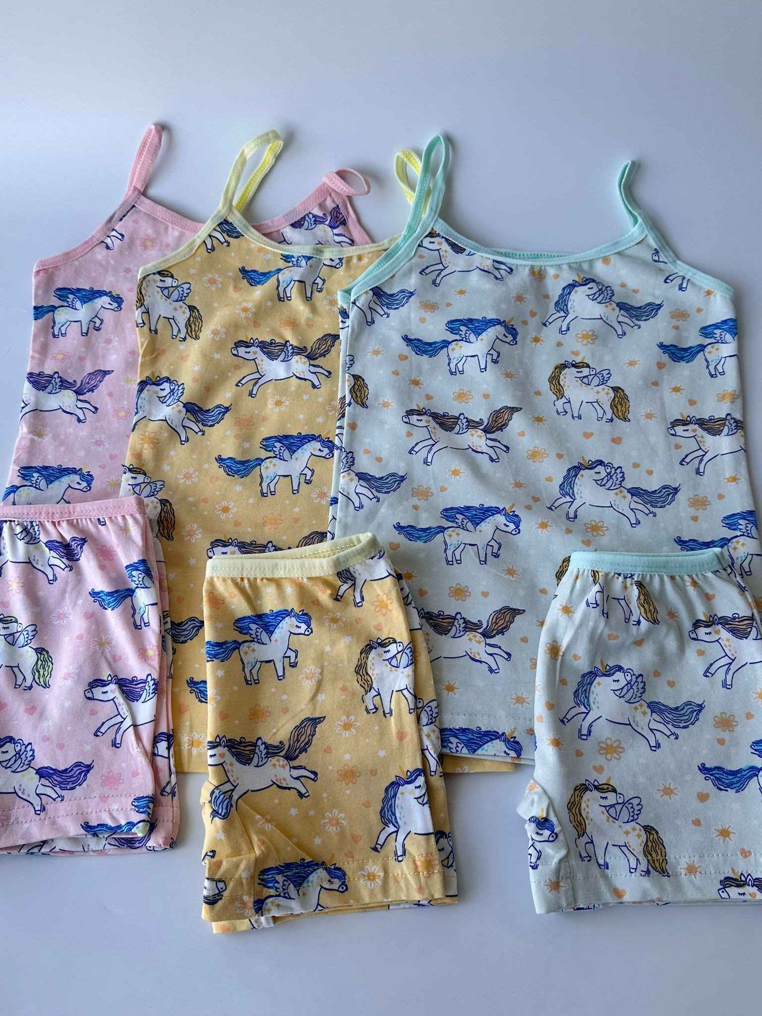 Renkli Unicorn 3'lü Model Kız Çocuk Atlet Boxer Takım