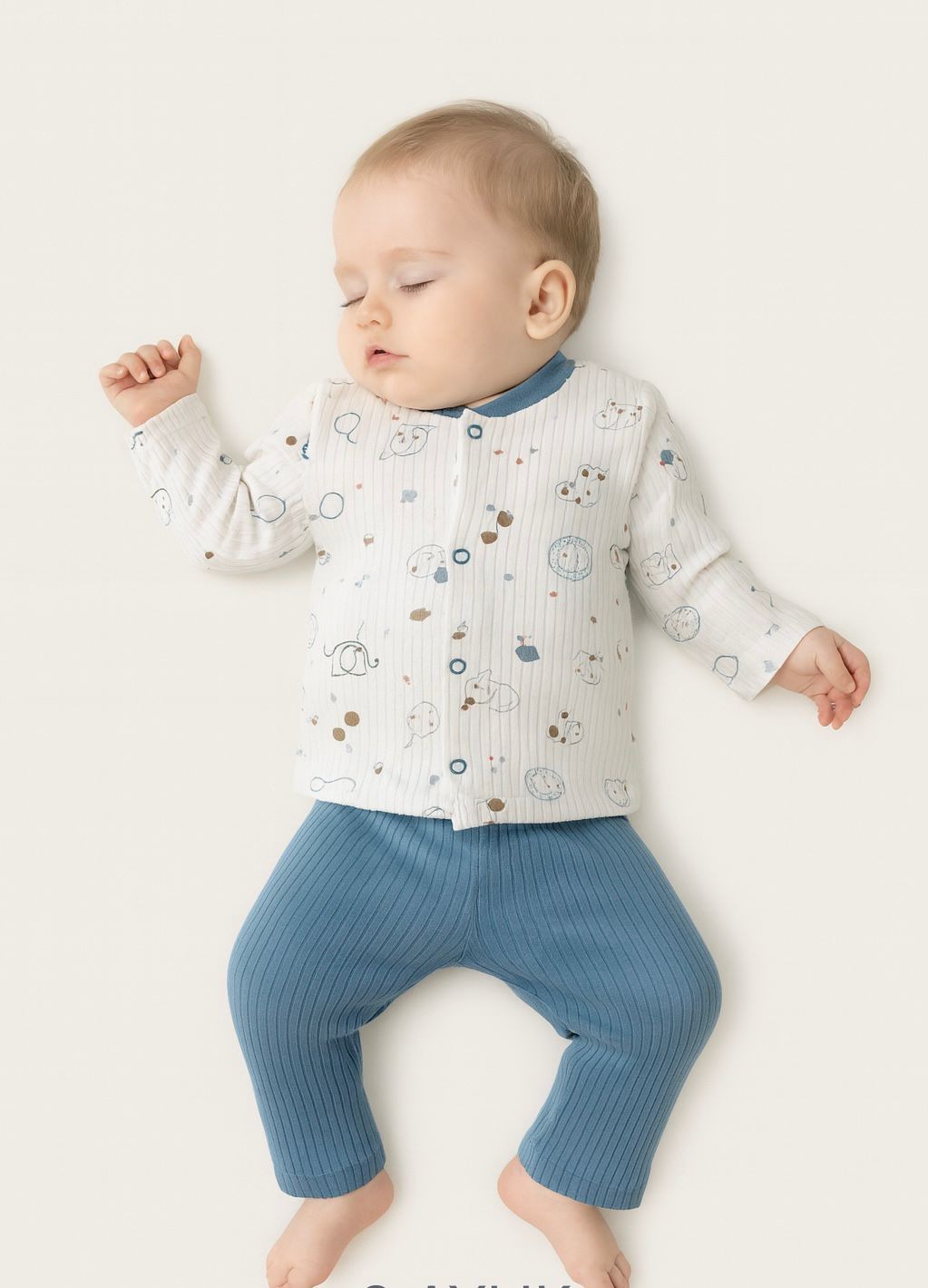 Esnek Fitilli Önden Çıtçıtlı %100 Pamuk Erkek Bebek Pijama Takımı