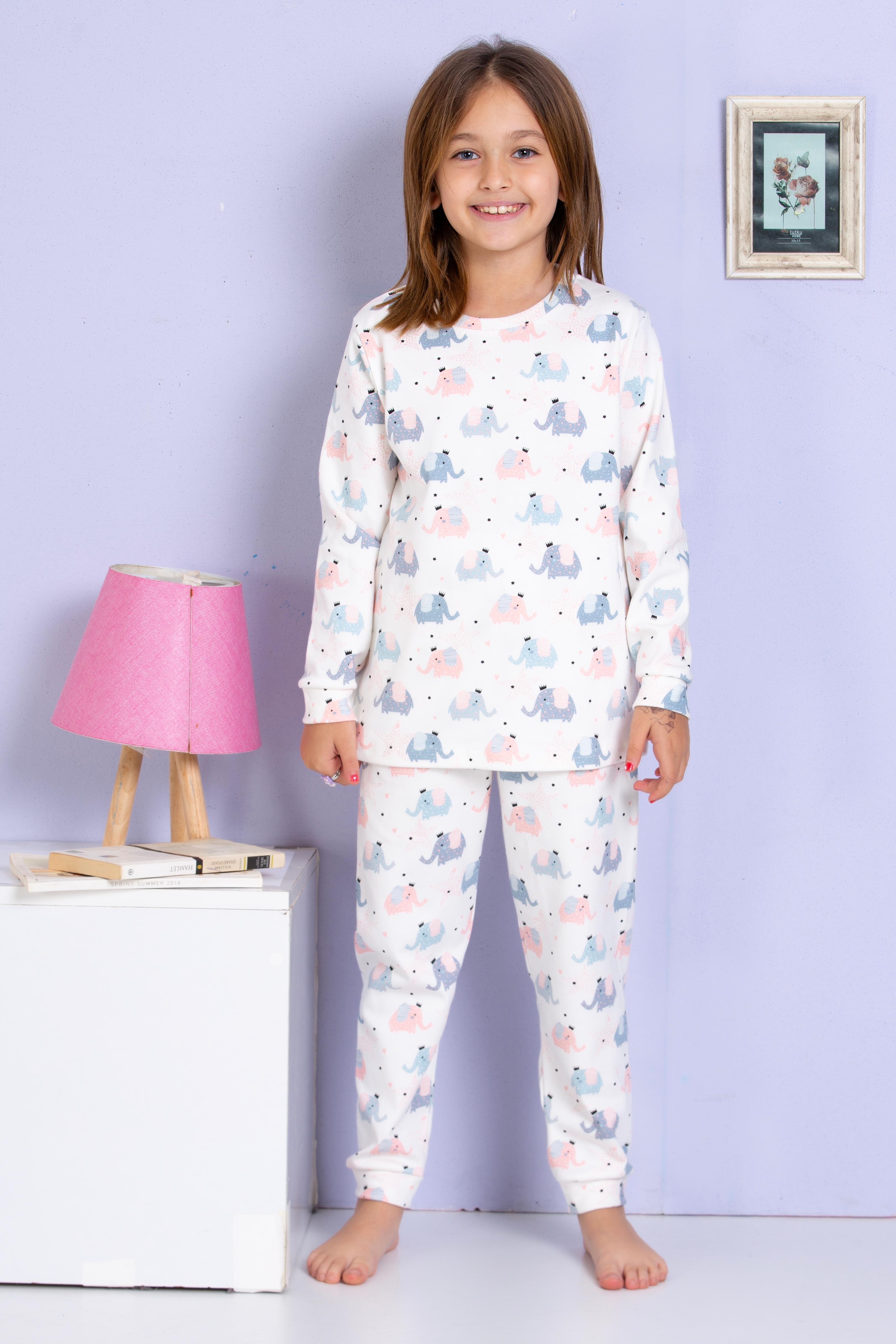 Kız Çocuk Fiilli Model Pijama Takımı