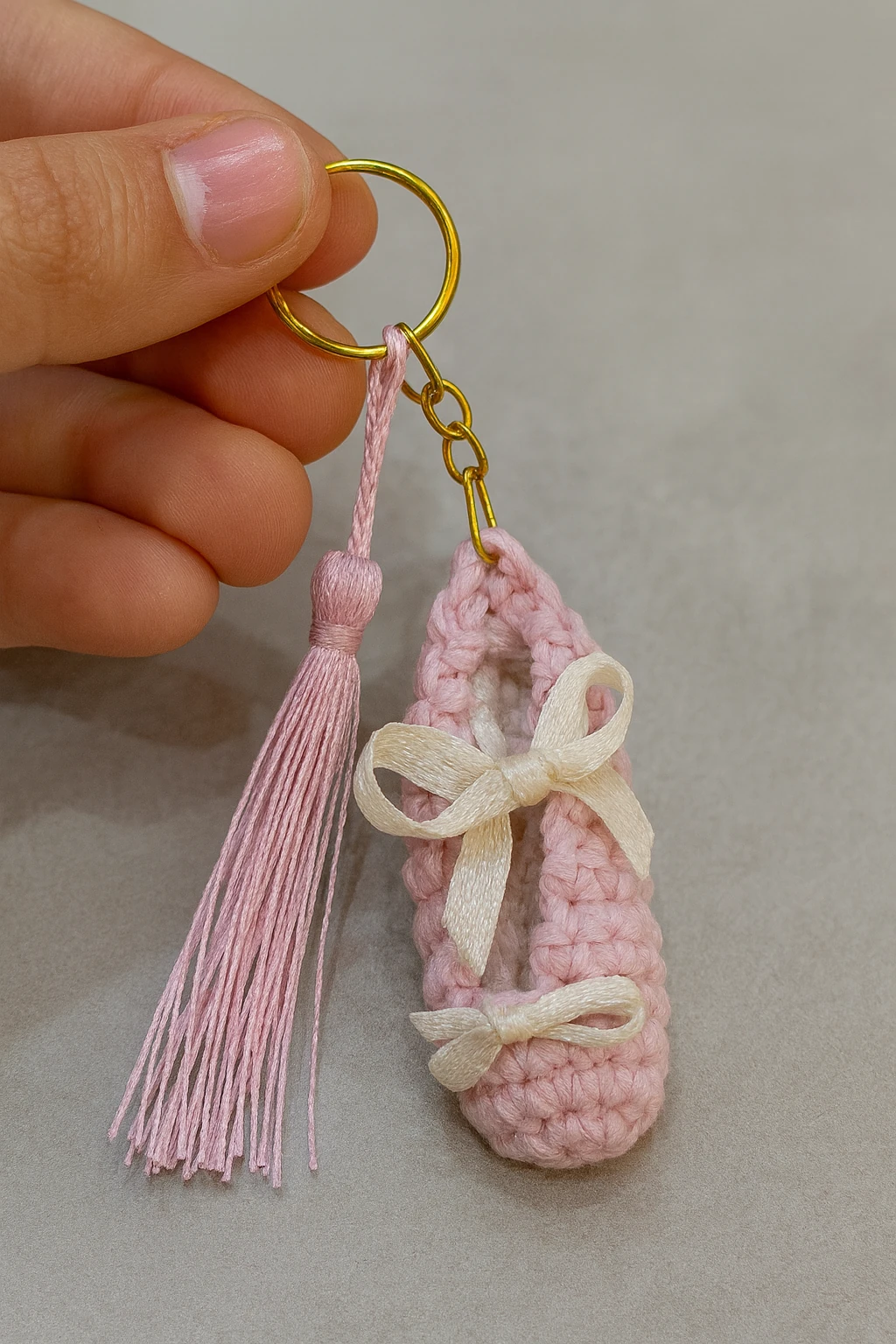 Petit Pointe Bale Anahtarlık