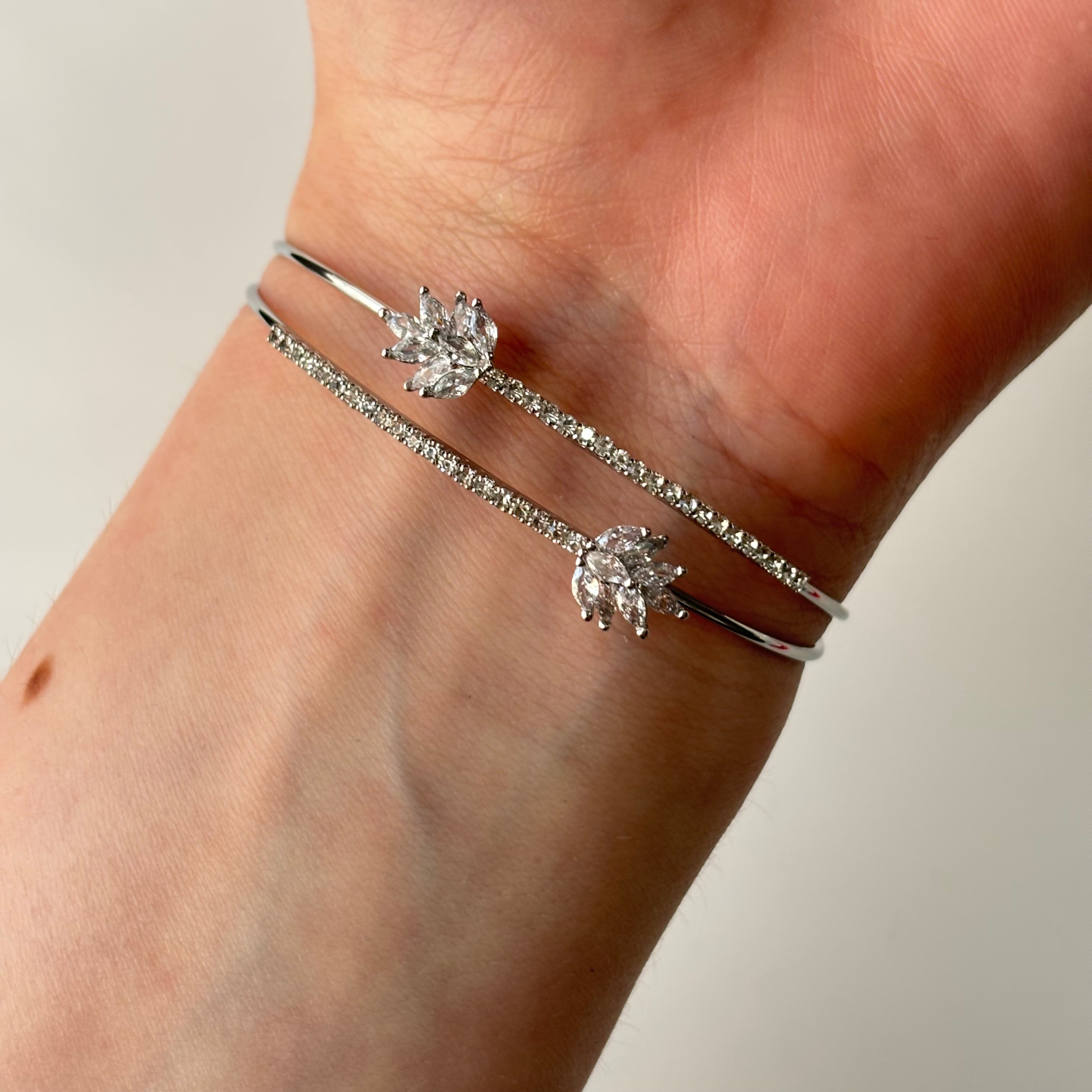 Pirinç kelepçe - yaprak - silver