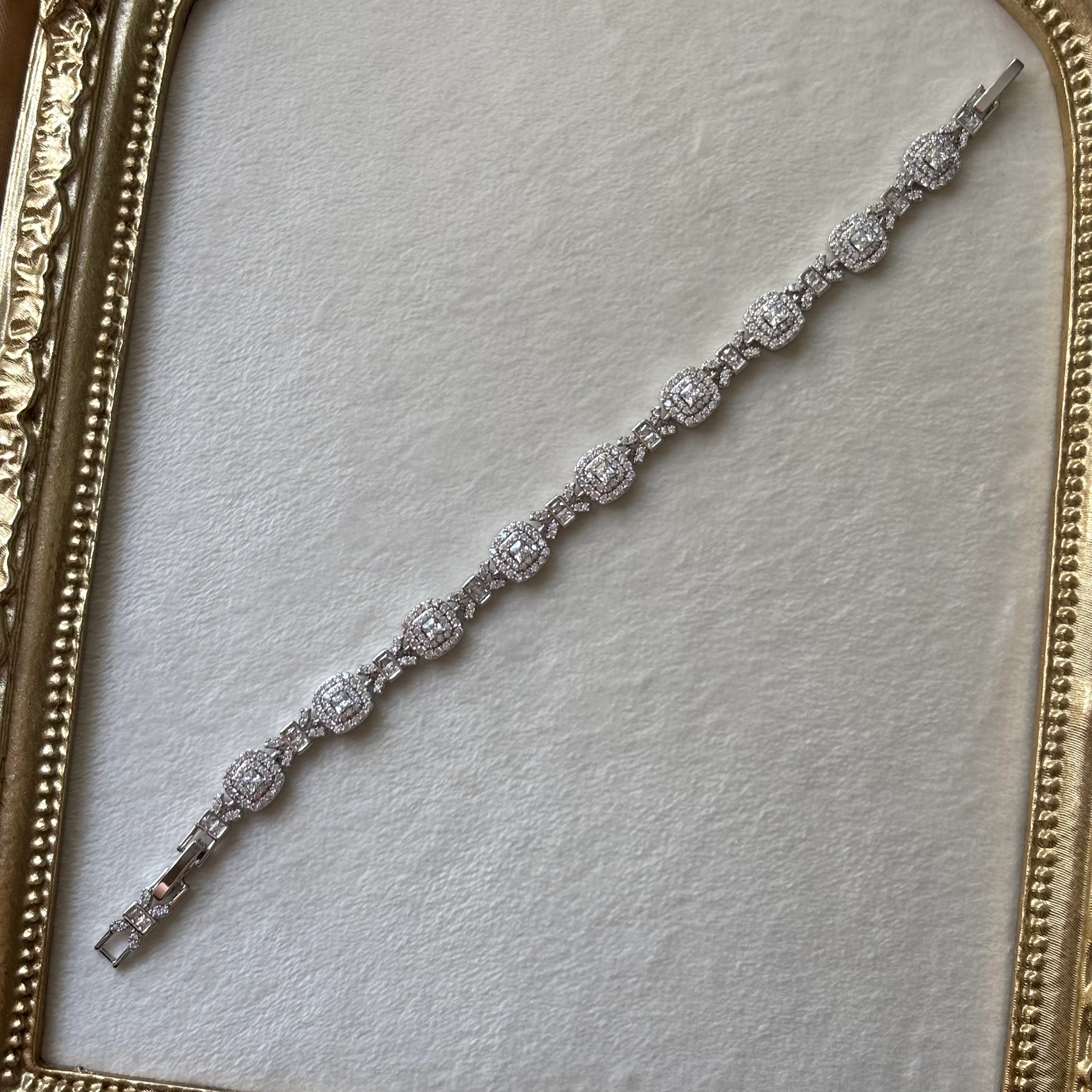 xuping | taşlı kare bileklik | silver 