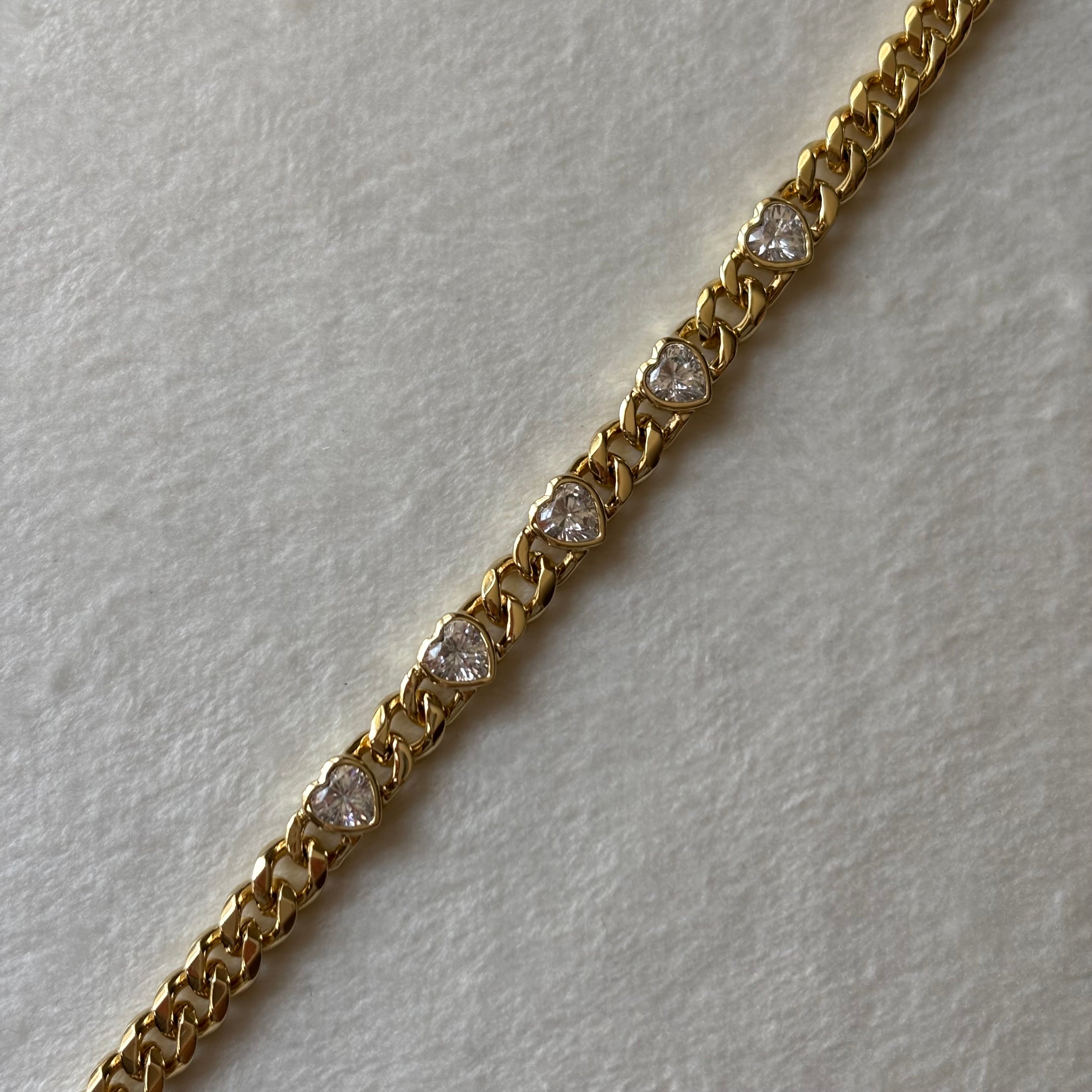 beyaz taşlı kalpli bileklik | xuping | gold