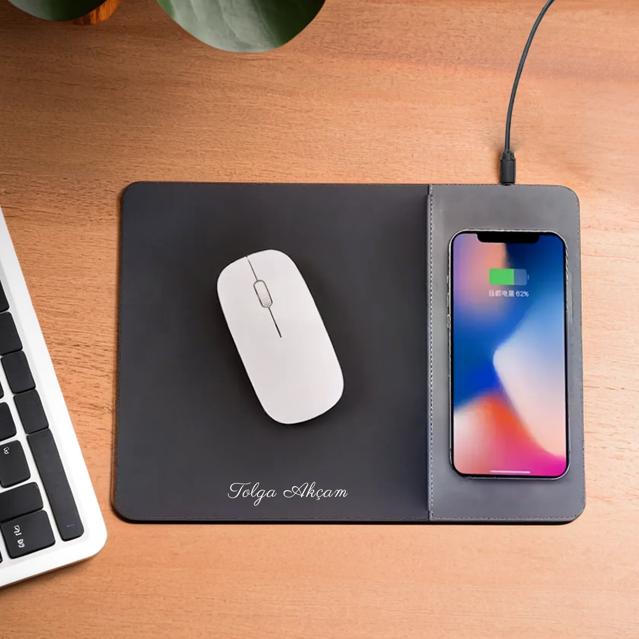 15W Kablosuz Hızlı Şarj Özellikli Kişiye Özel Deri Mouse Pad 