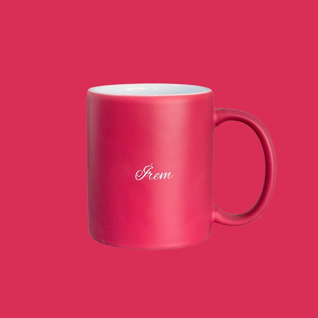 Core Mug – Gülkuvars Pembe Kişiye Özel Seramik Kupa