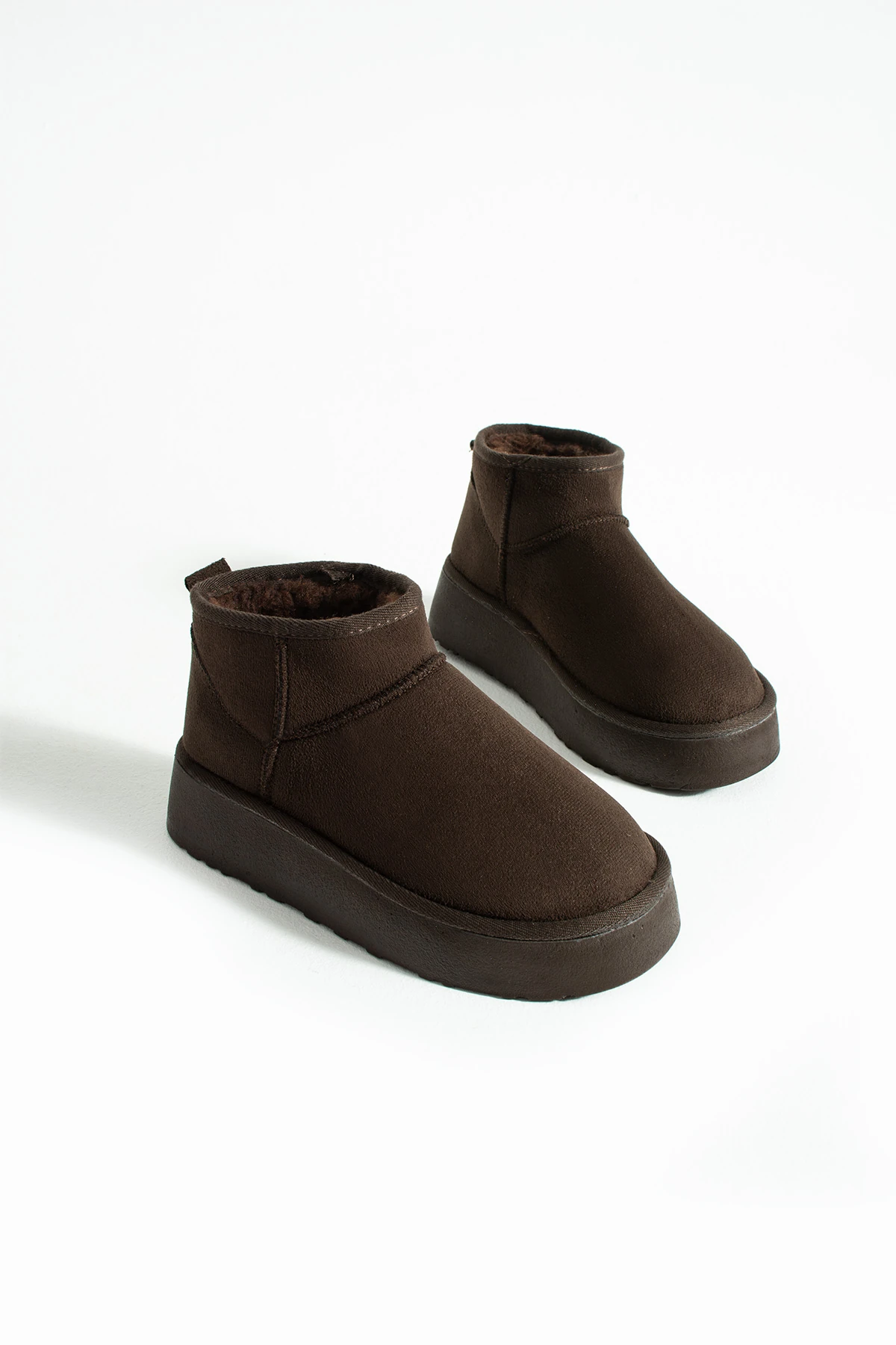 KALIN TABAN UGG