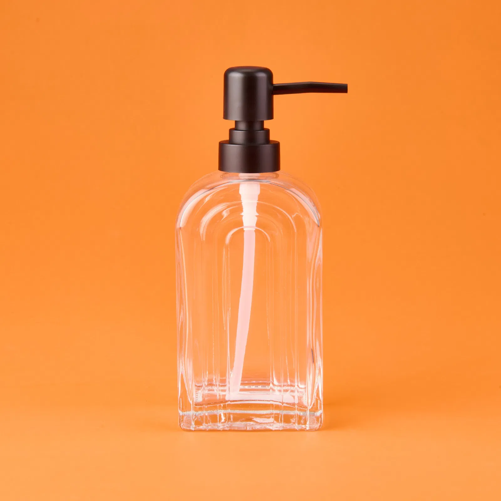 Mien Cam Sıvı Sabunluk - Şeffaf / Siyah - 20x8 cm