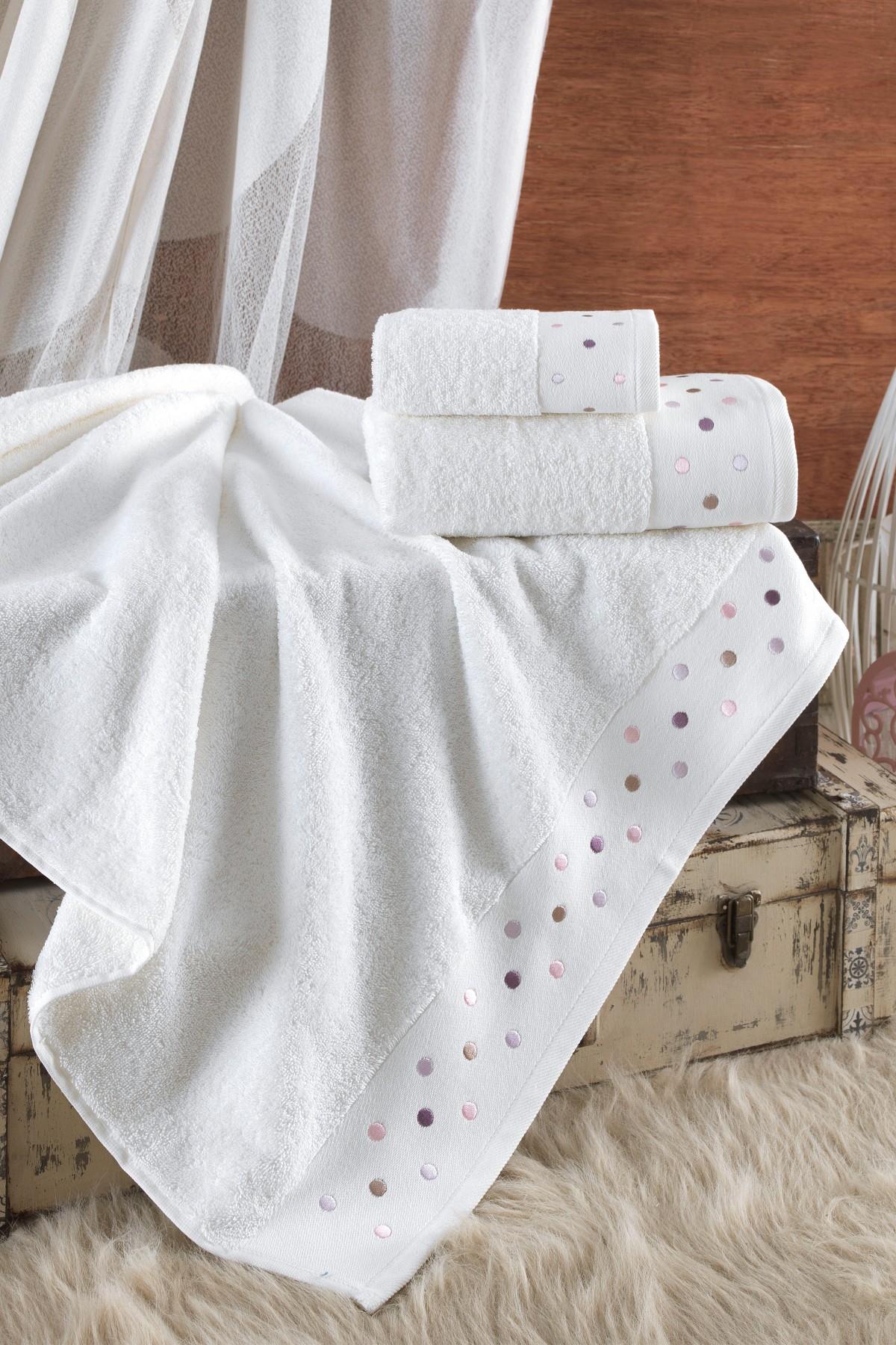 %100 Pamuklu 3 Parça Romantik Puantiyeli Banyo Havlu Seti | Hamam Takımı | Çeyiz Seti - KREM