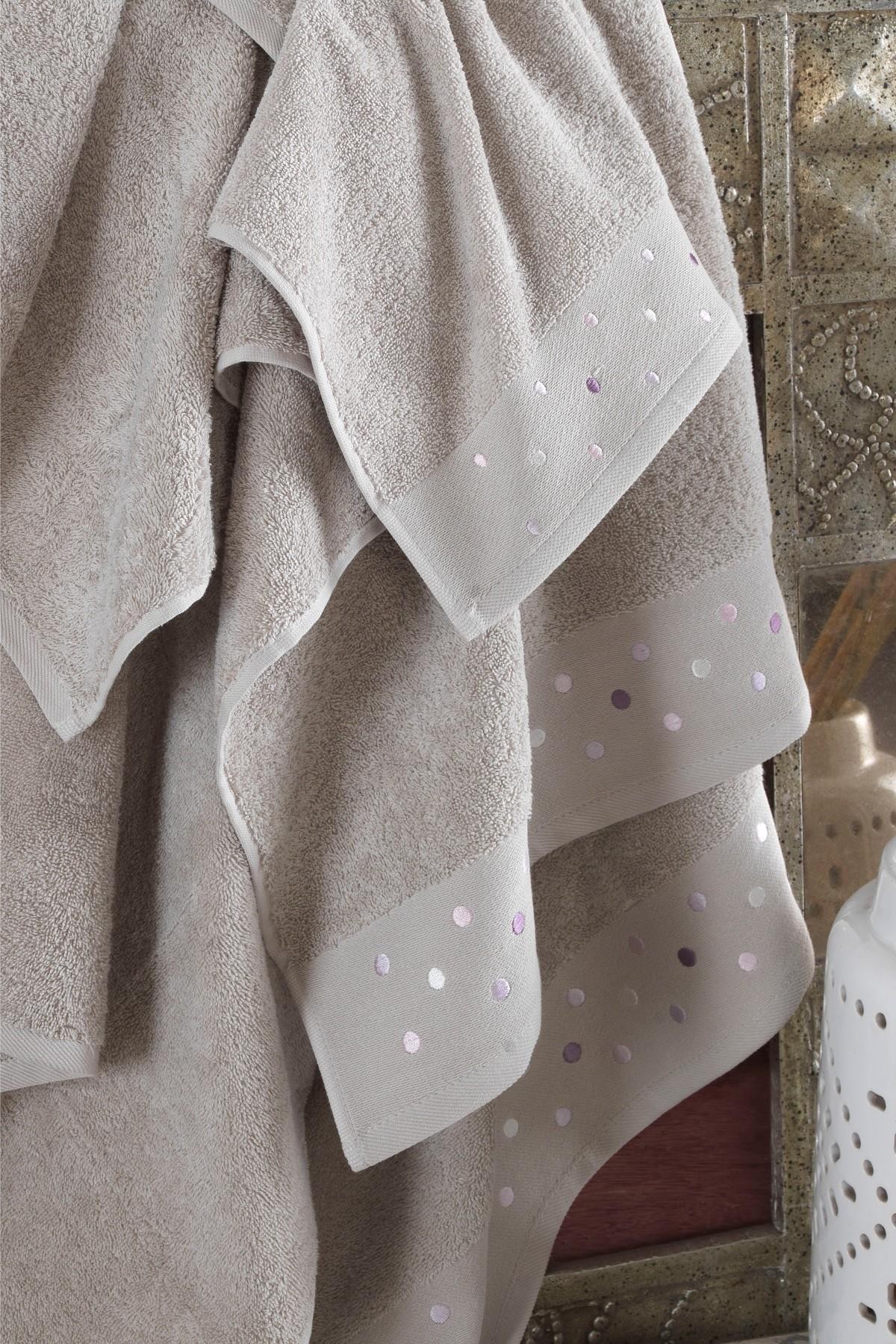 %100 Pamuklu 3 Parça Romantik Puantiyeli Banyo Havlu Seti | Hamam Takımı | Çeyiz Seti