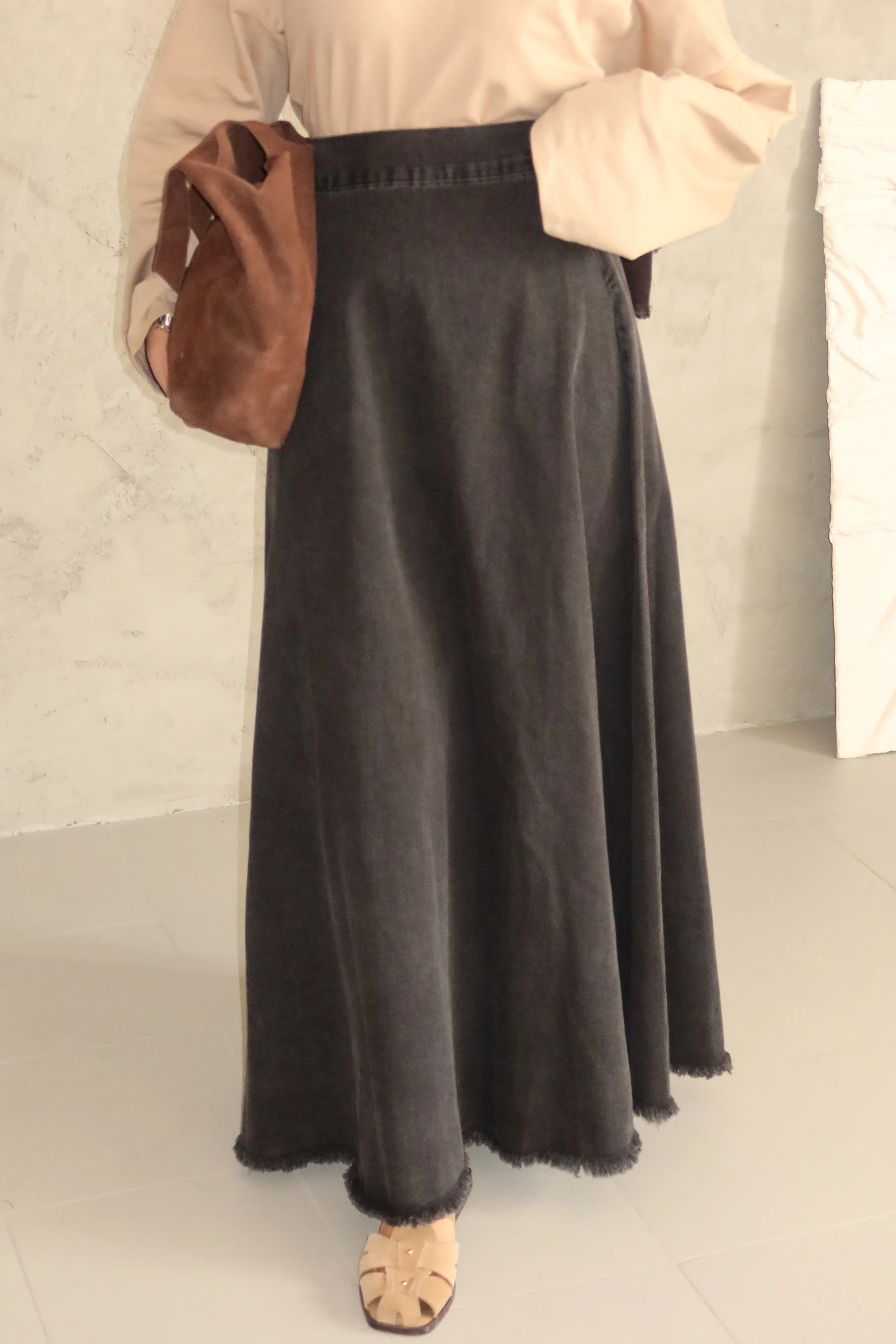 Ucu Püsküllü Kot Etek