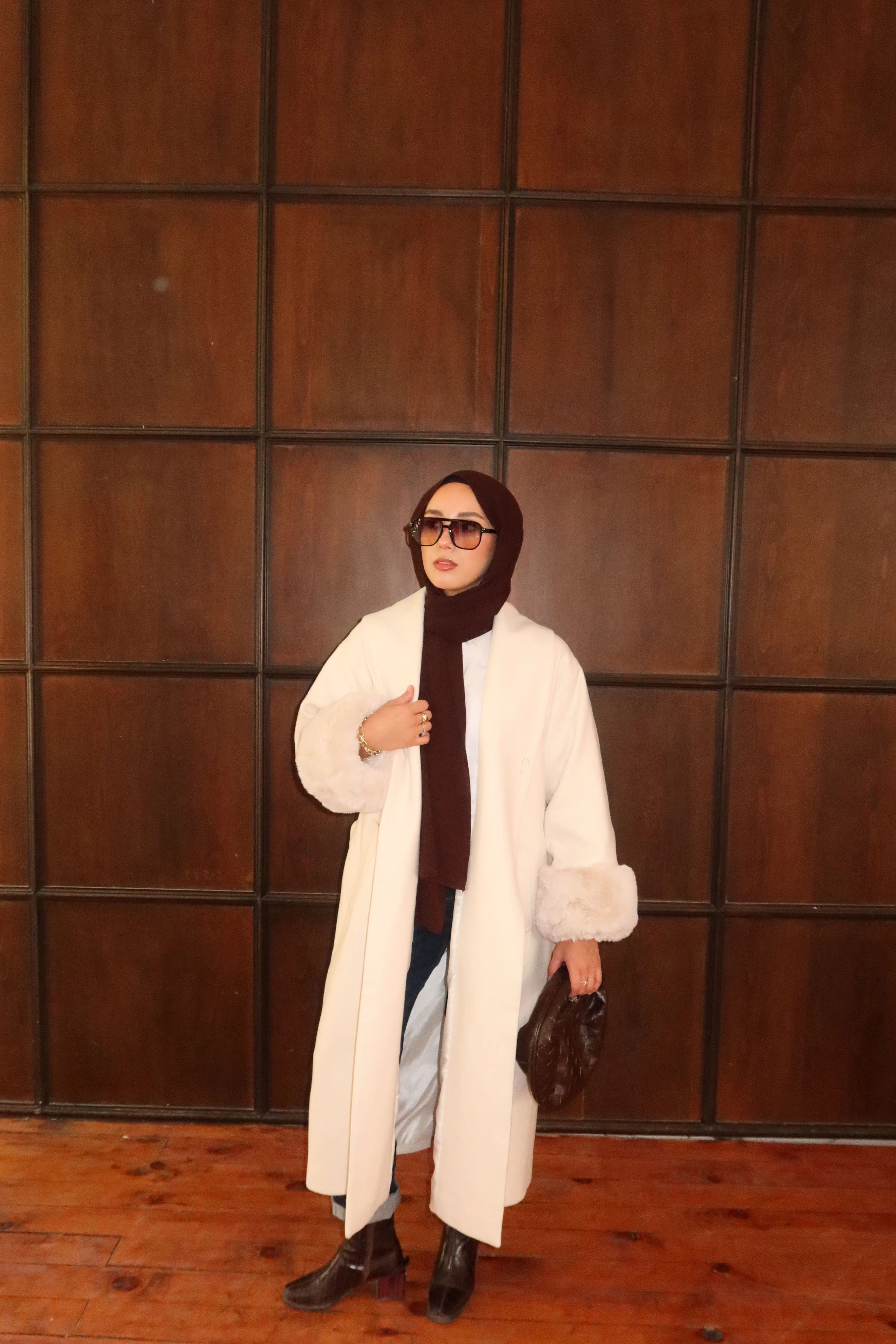 Kolu Kürklü Kaban - Krem