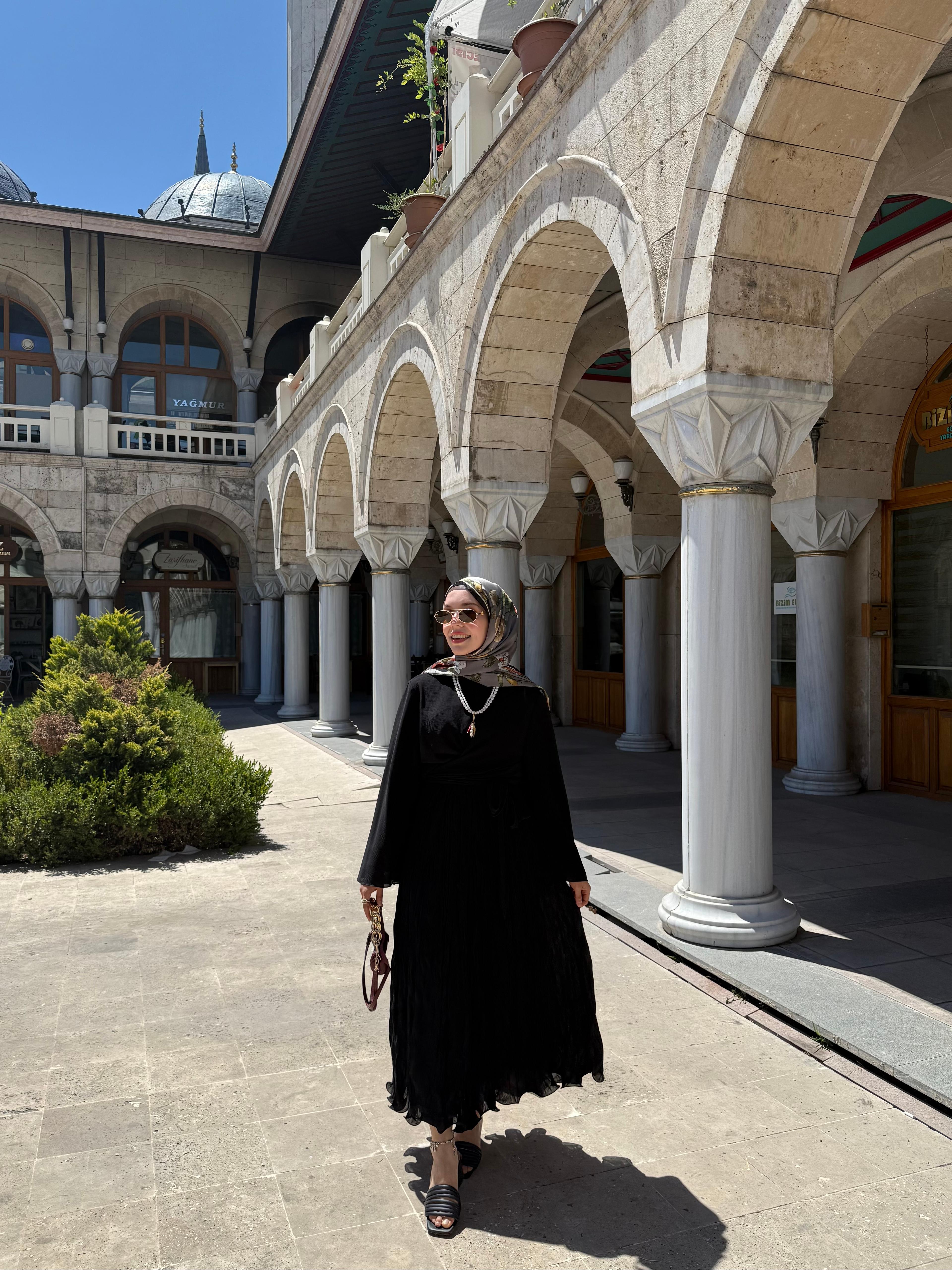 Moss Şifon Etekli Takım  - Siyah