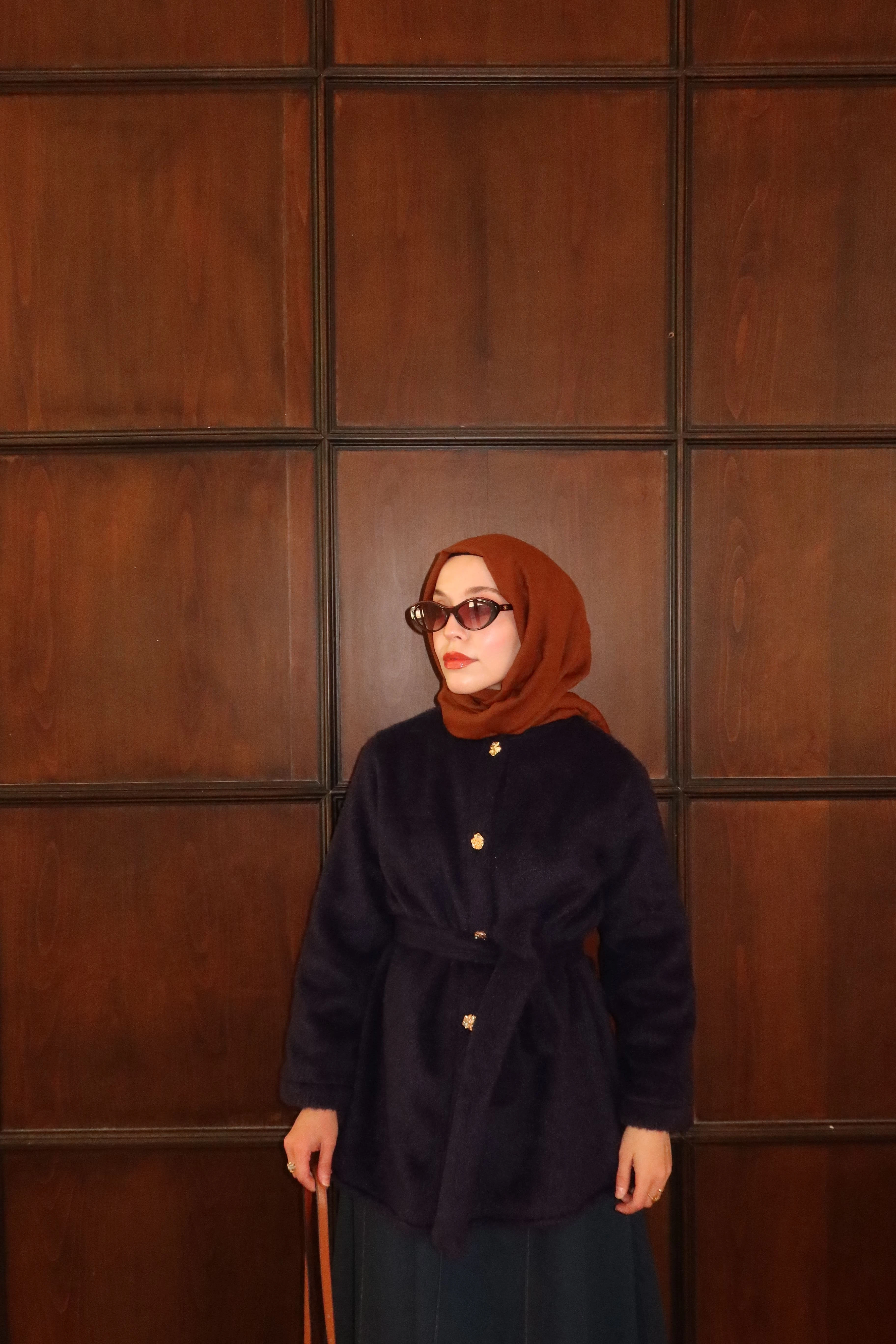 Gold Düğme Detaylı Kaban  - Lacivert