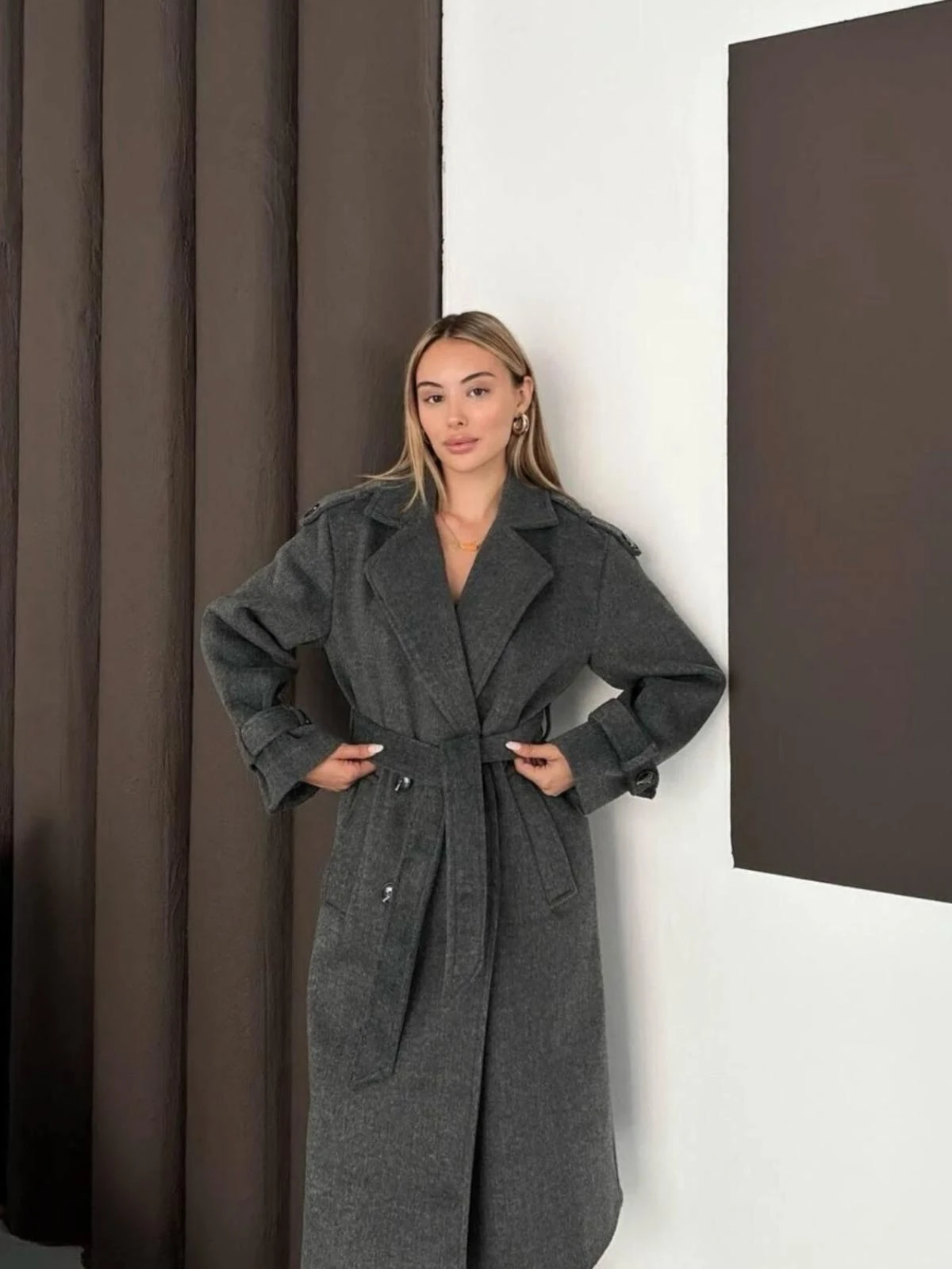 Oversize Astarlı Yumuşak Doku Kuşaklı Düğmeli Kaşe Kaban Samba - Antrasit Gri