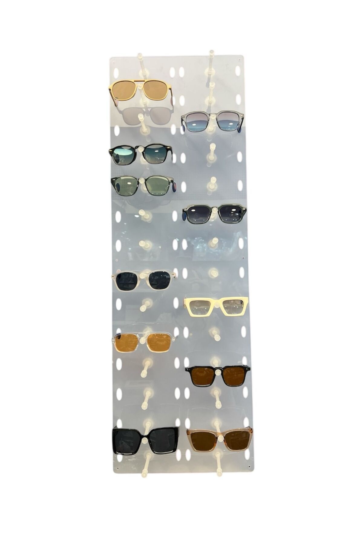 Duvara Monte Gözlük Standı 28'li Pleksi Glass | 99x33 cm Gözlük Teşhir Standı