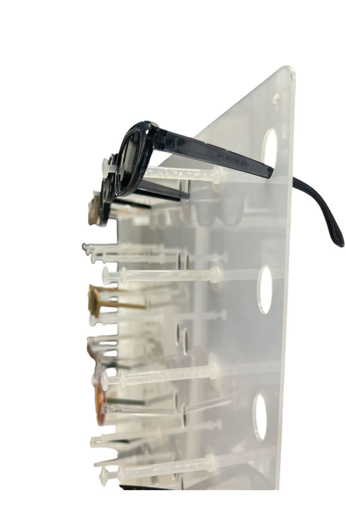 - Duvara Monte Gözlük Standı 56'li Pleksi Glass | 99x67 cm Gözlük Teşhir Standı