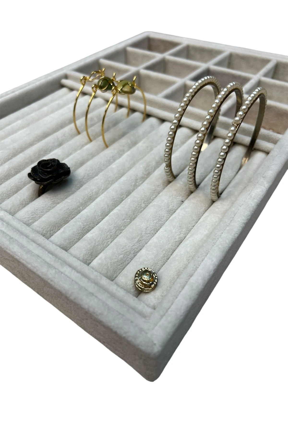 Takı Tablası Kombin Model, Çok amaçlı Takı Düzenleyici. Ahşap Üzeri Süet Kaplama Krem Rengi.