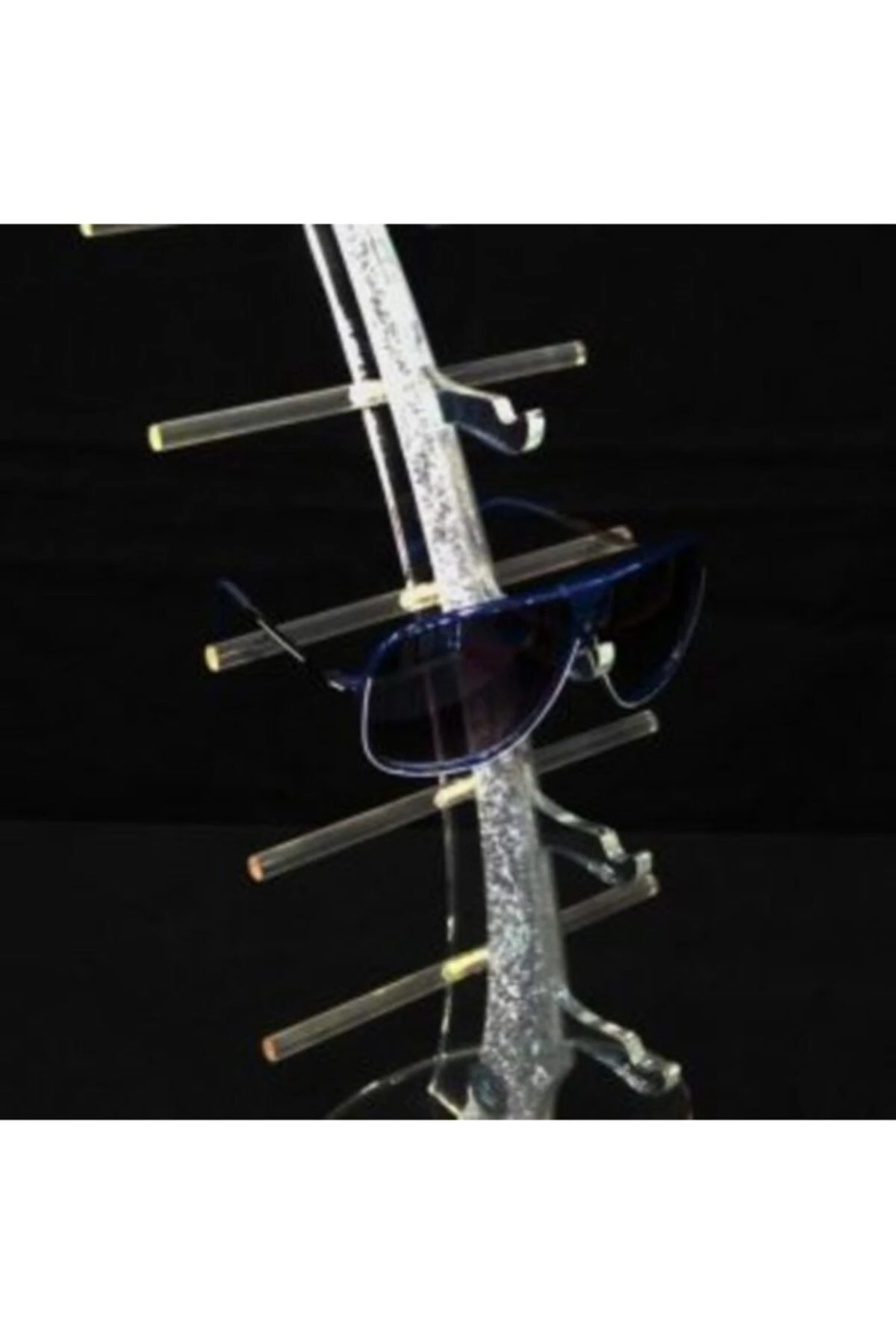 Gözlük Standı Pleksi Yelken Model Silver