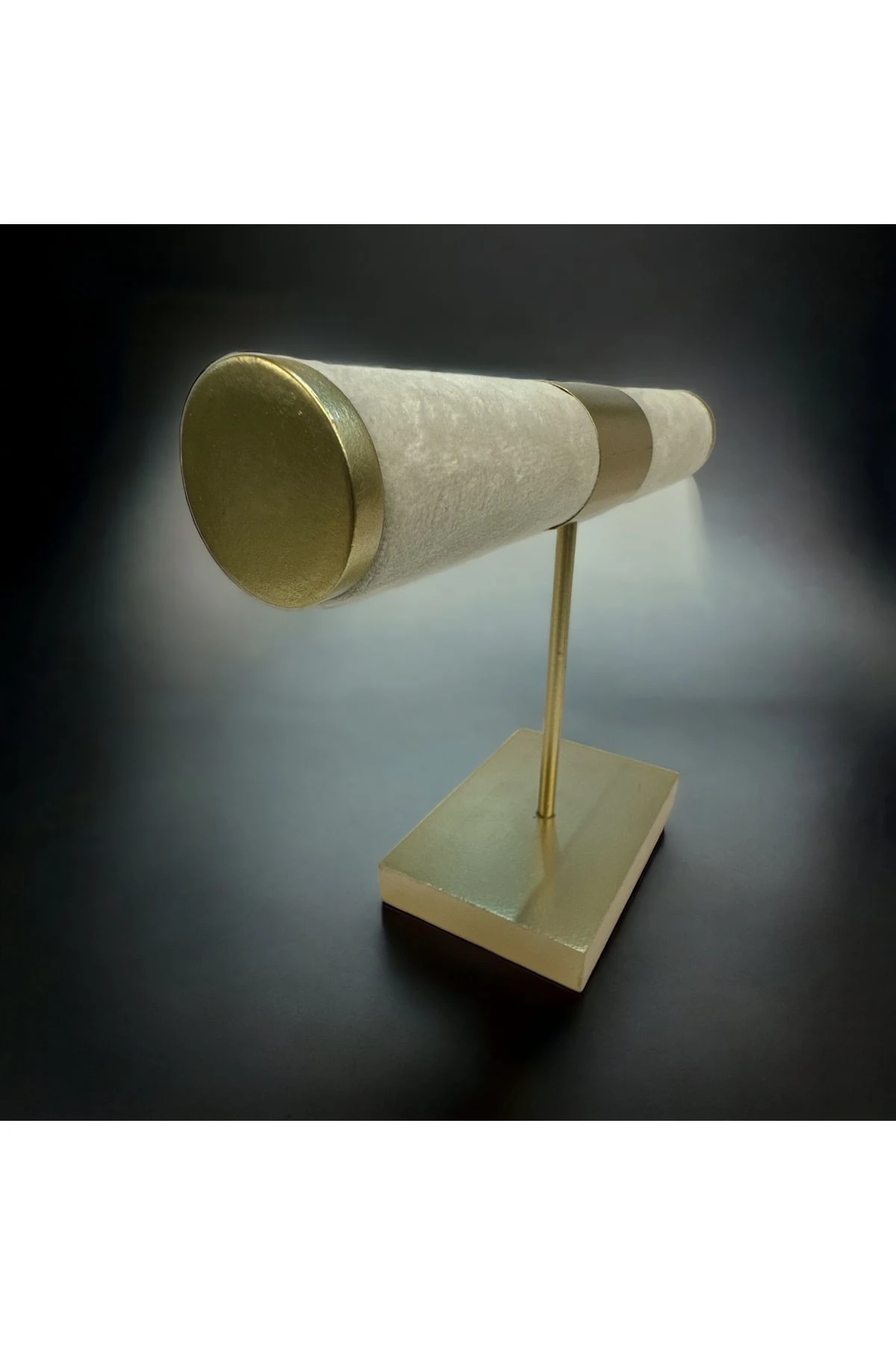 Takı Standı İnce Tekli Silindir Krem