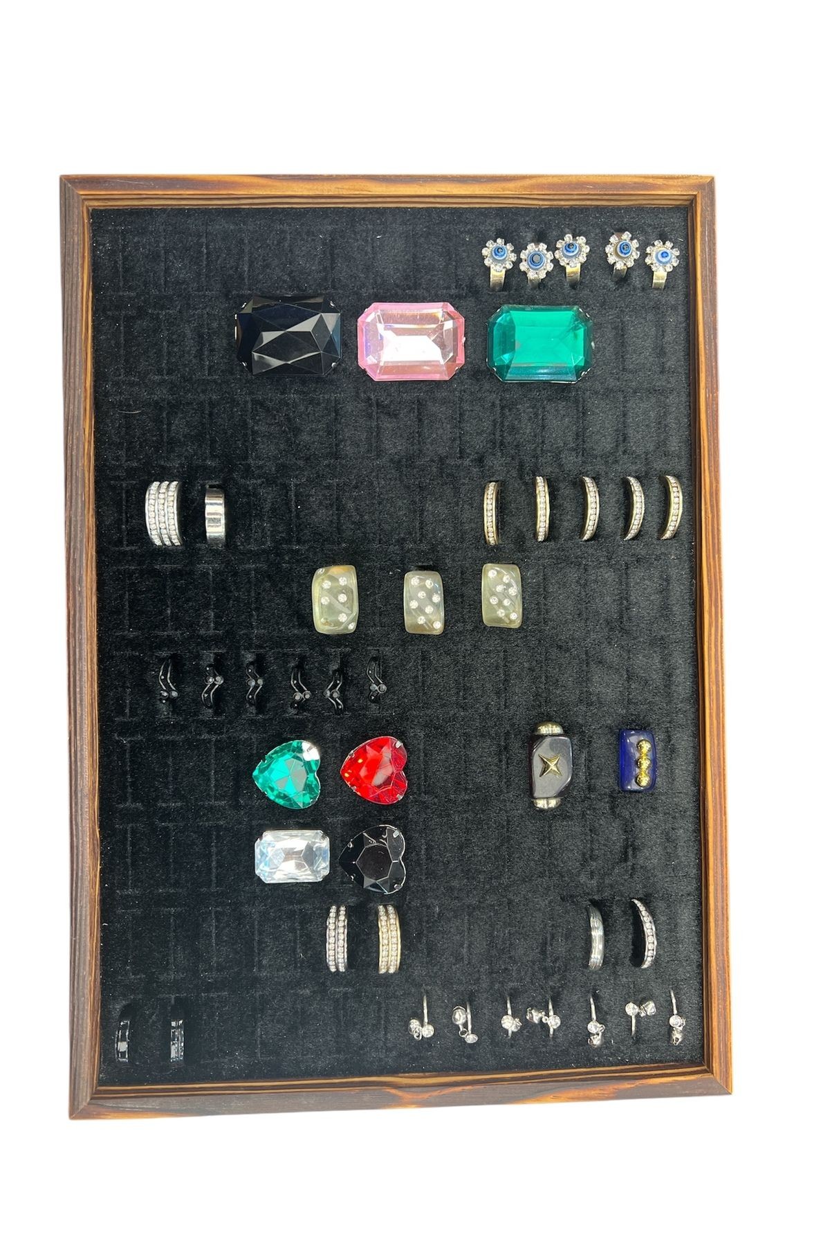 El Yapımı Ahşap Çerçeveli Alcantara Kaplama Yüzük Takı Teşhir Tablasi (34,5x24,5x3,5cm) Yakma Siyah