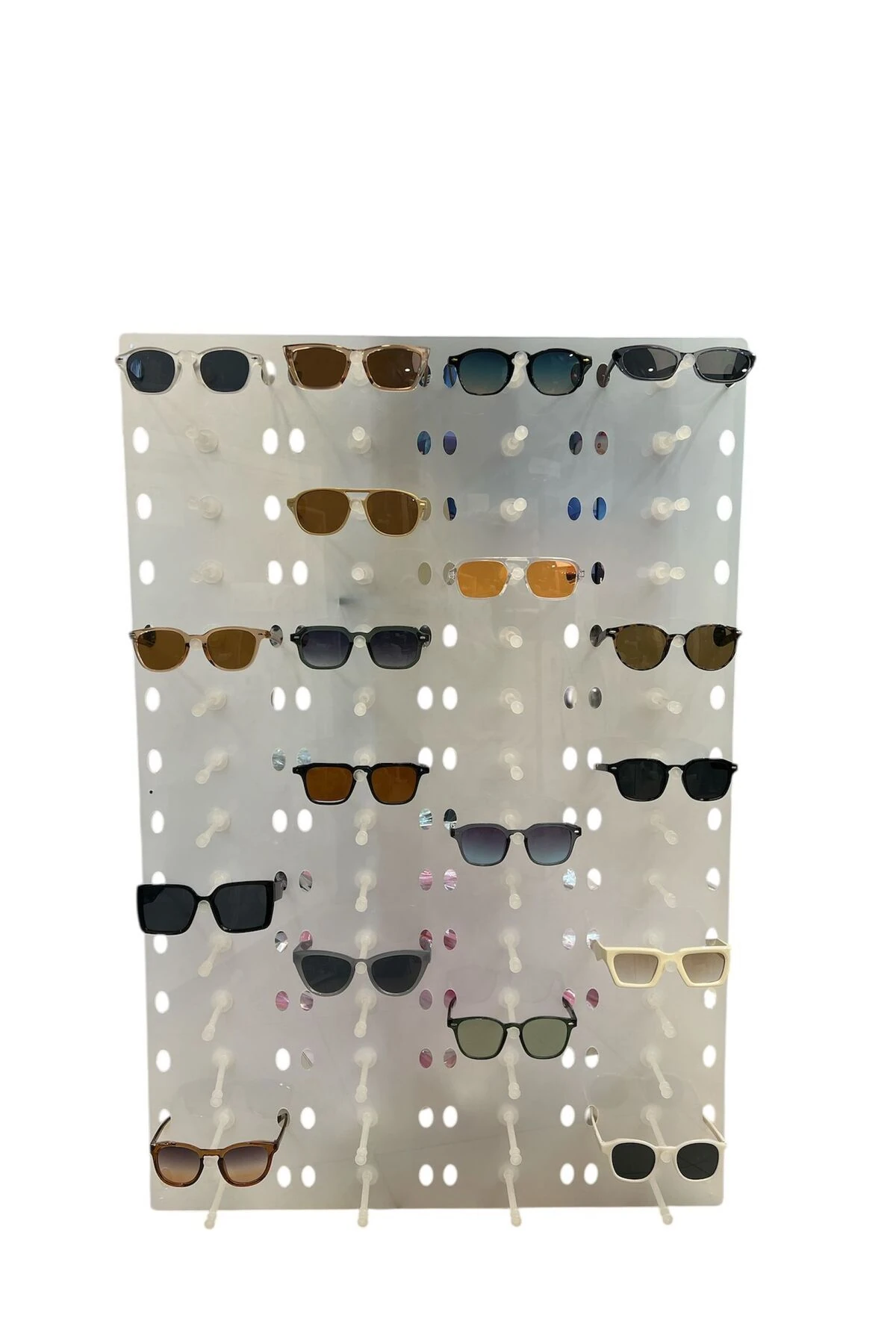 - Duvara Monte Gözlük Standı 56'li Pleksi Glass | 99x67 cm Gözlük Teşhir Standı