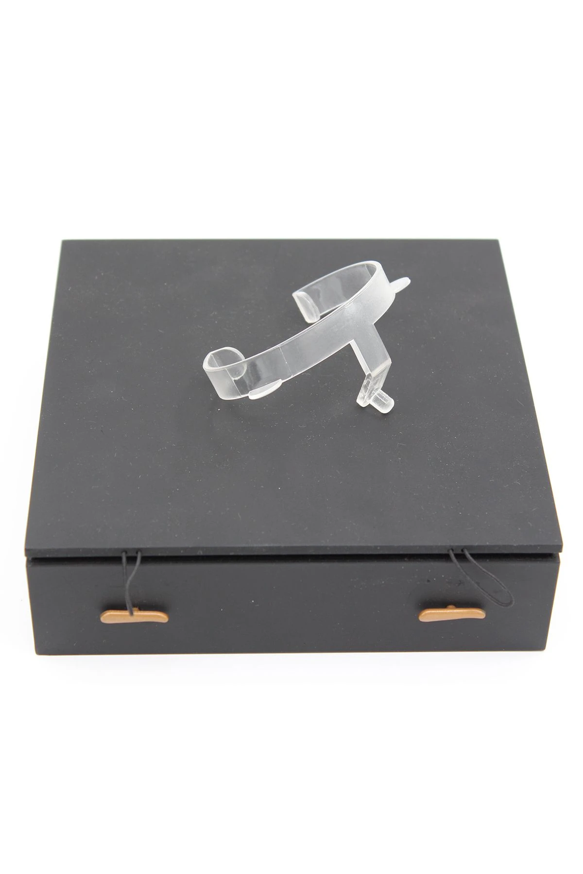 Saat Standı Yan Duran Kırılmaz Çengel 50 Adet