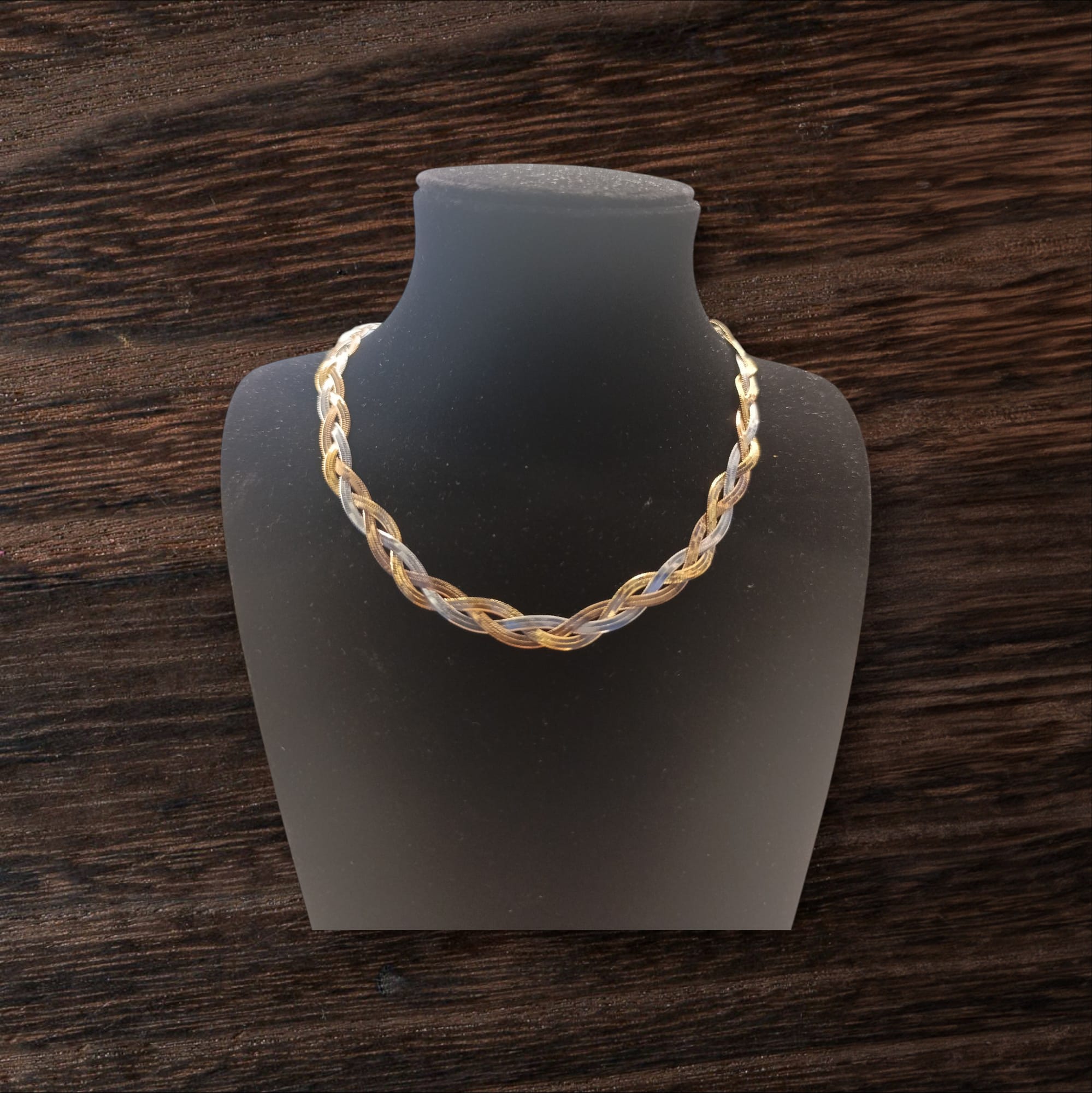 Altın ve Gümüş Renkli Örgü Tasarım Çelik Kolye – Şık ve Zarif Unisex Takı