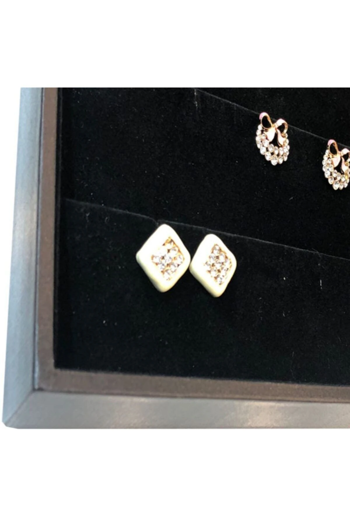 Küpe Tablası Kadife Siyah