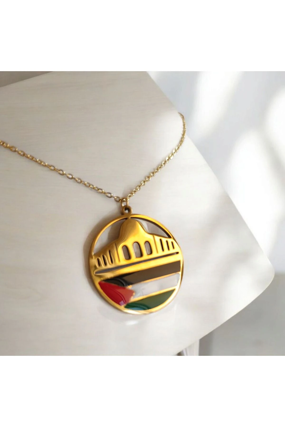 Filistin Kudüs Mescid-i Aksa Temalı Özel Tasarım Kolye Zinciri ile Birlikte
