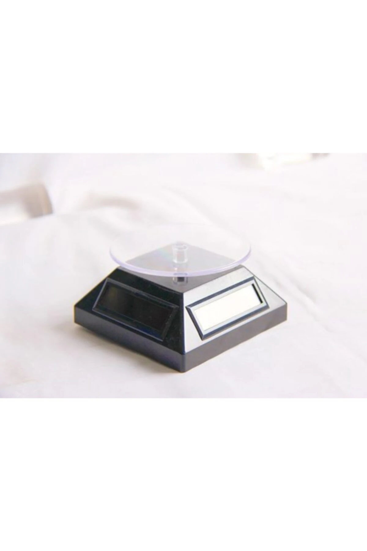 Siyah Güneş Enerjili Dönerli Stand