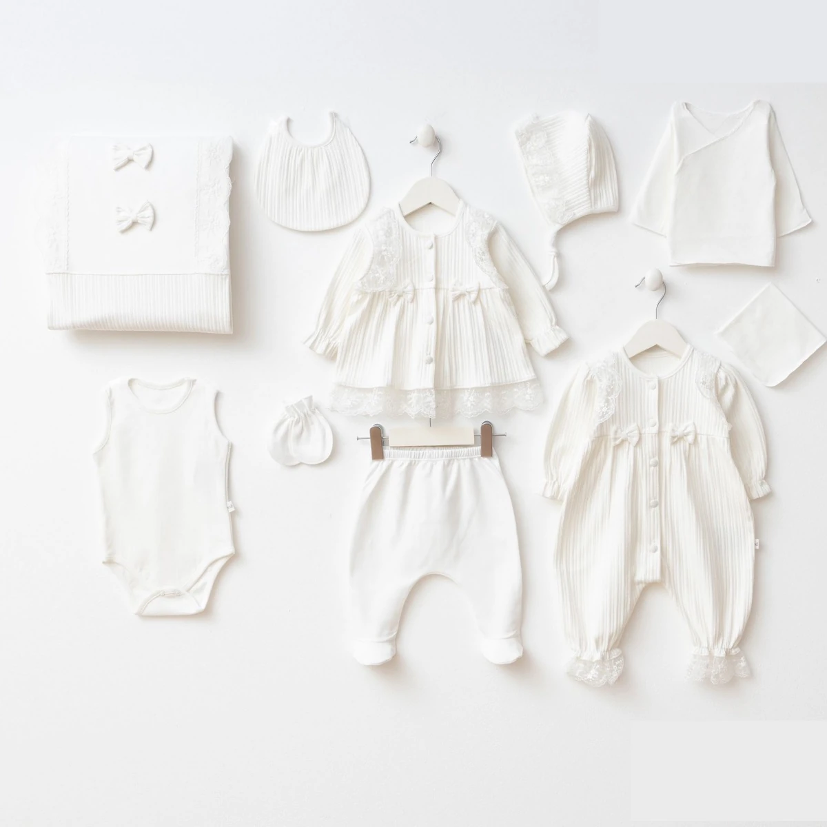 Monalısa Organik Pamuklu 0-3 Ay 10'lu Hastane Çıkış Seti