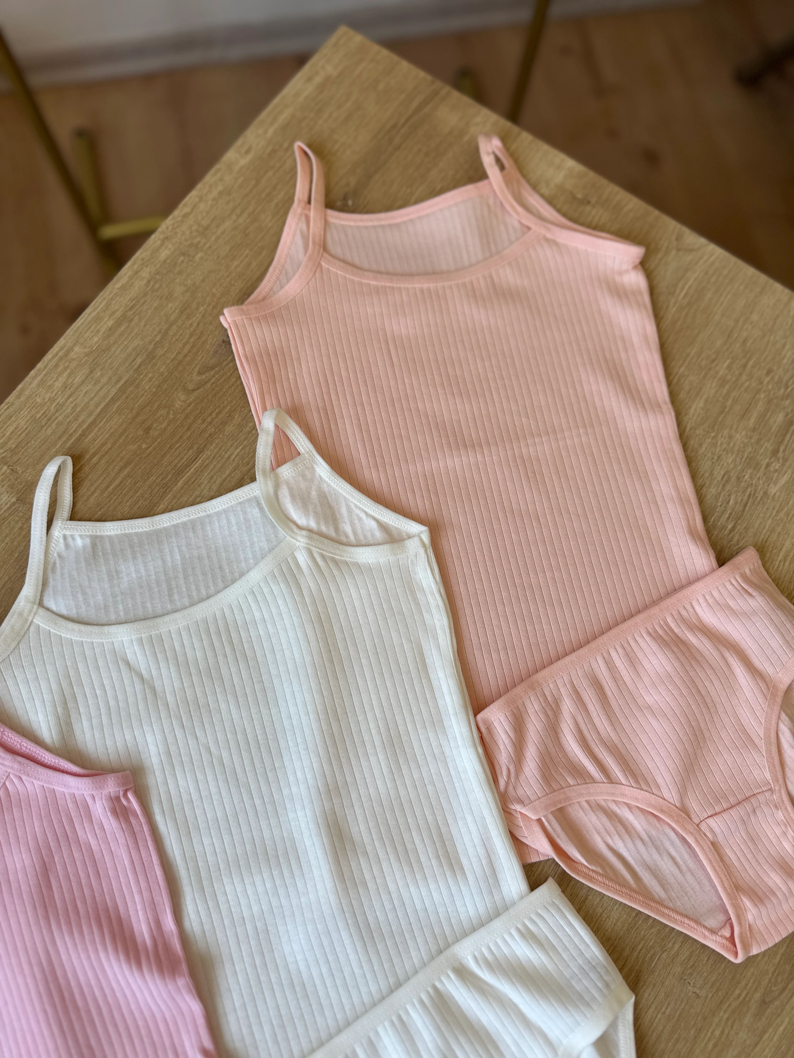 Somon Pamuklu Kız Çocuk Askılı Atlet Külot Seti