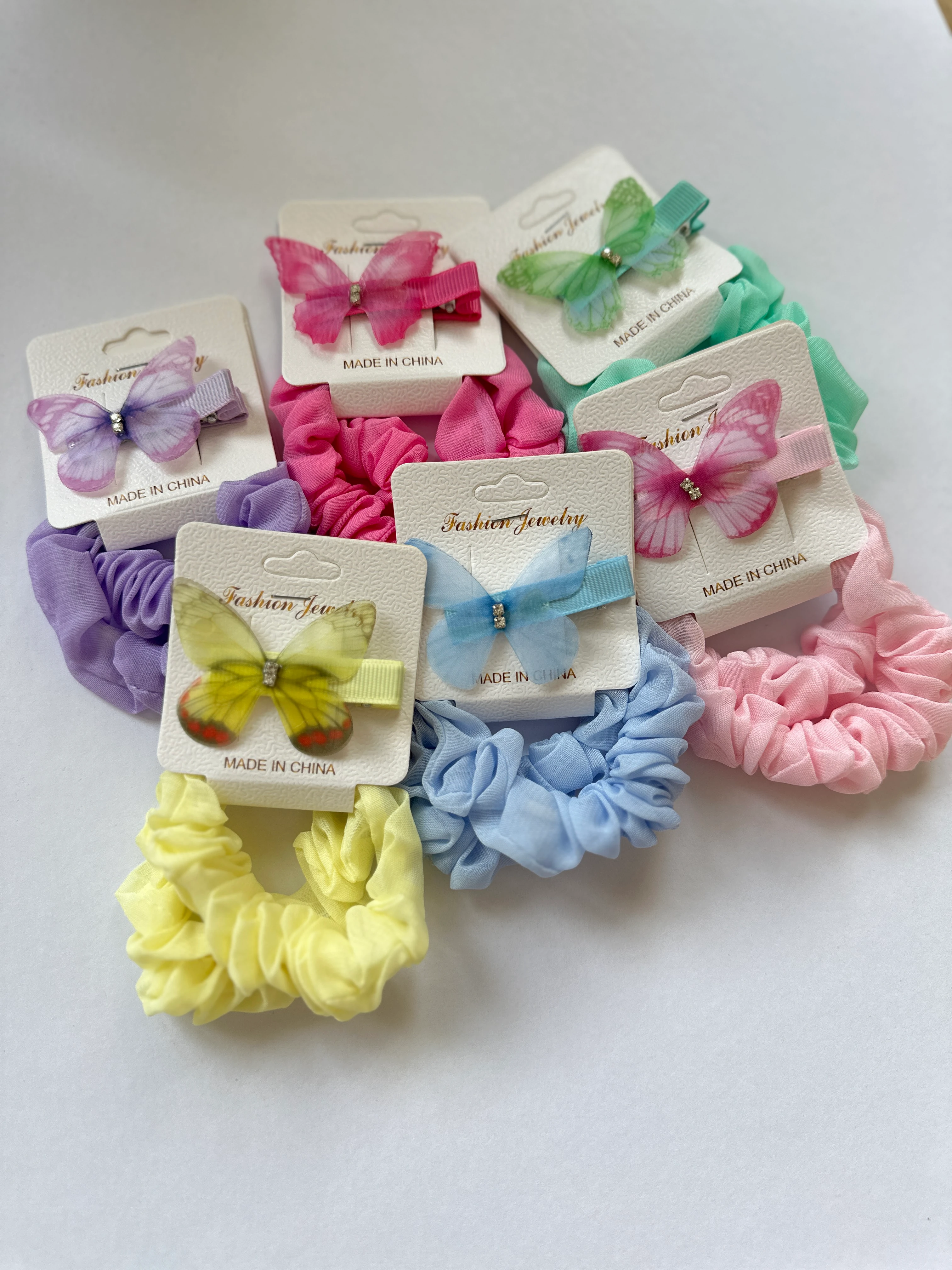 Kelebek Detaylı 2'li Kız Çocuk Sarı Lastik Toka 