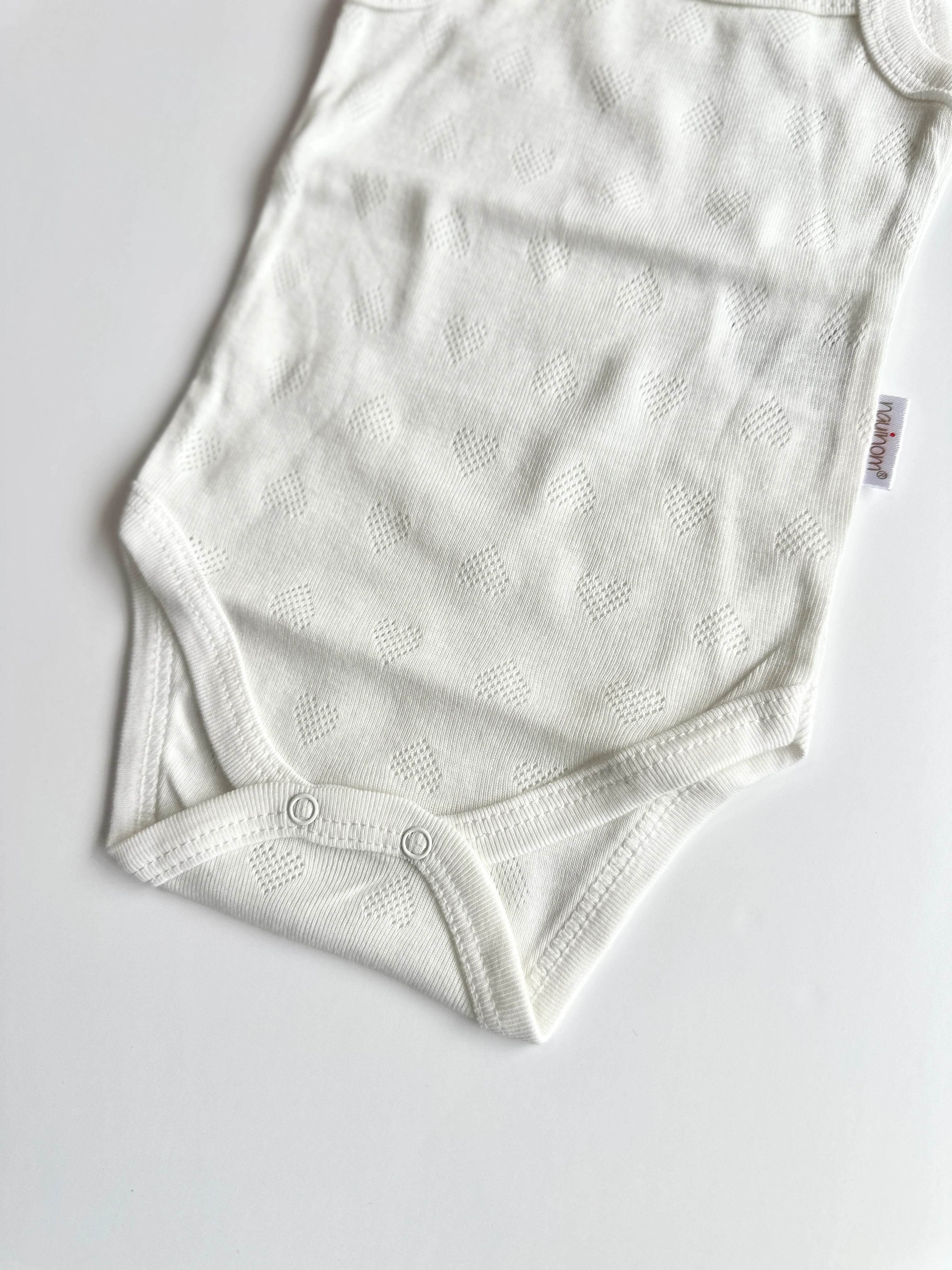 Kalp Nakışlı Kız Bebek Askılı Zıbın Body Atlet - Beyaz