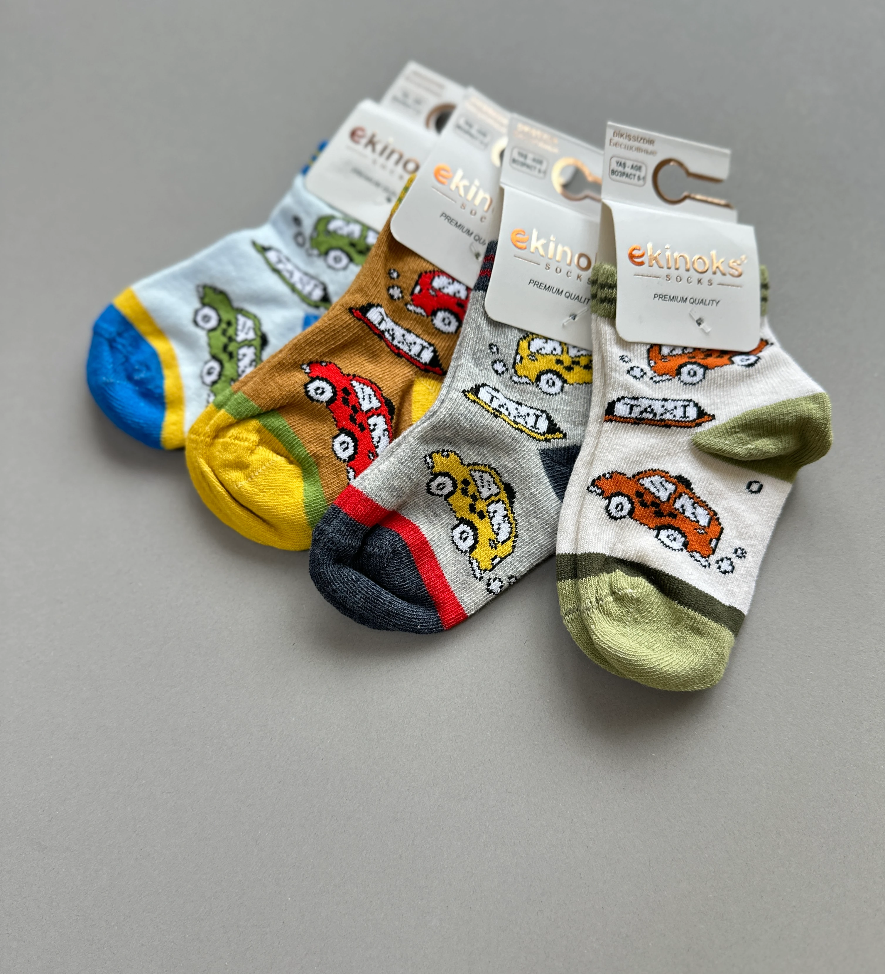 Araba Desenli Erkek Bebek 2'li Çorap Seti 