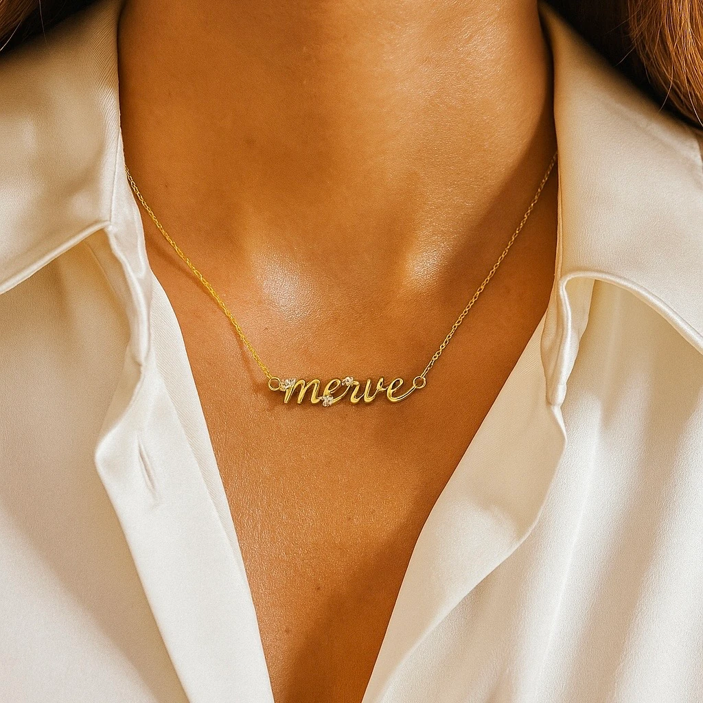 Swaroski Taş İsim Kolye