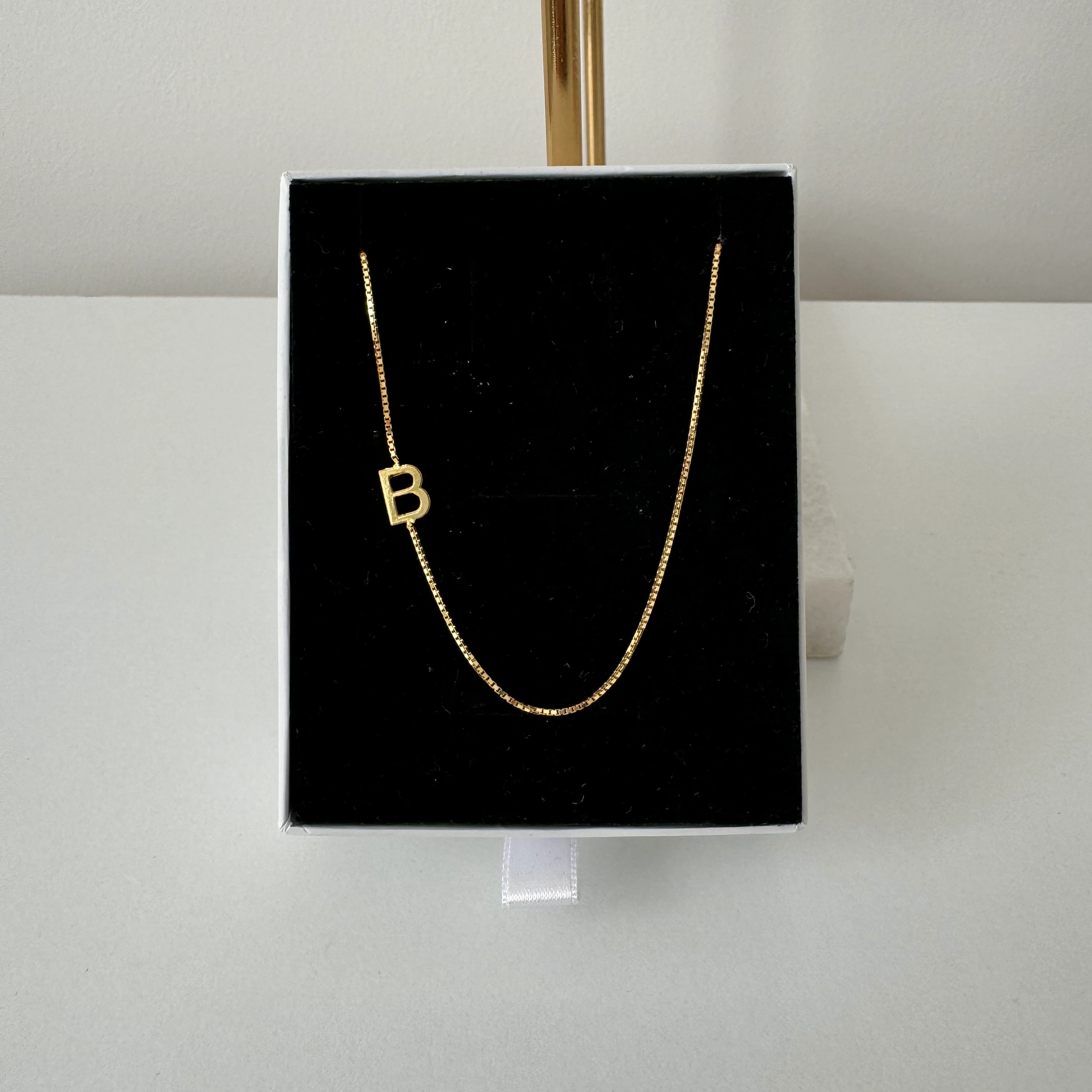 Köprücük Harf Kolye