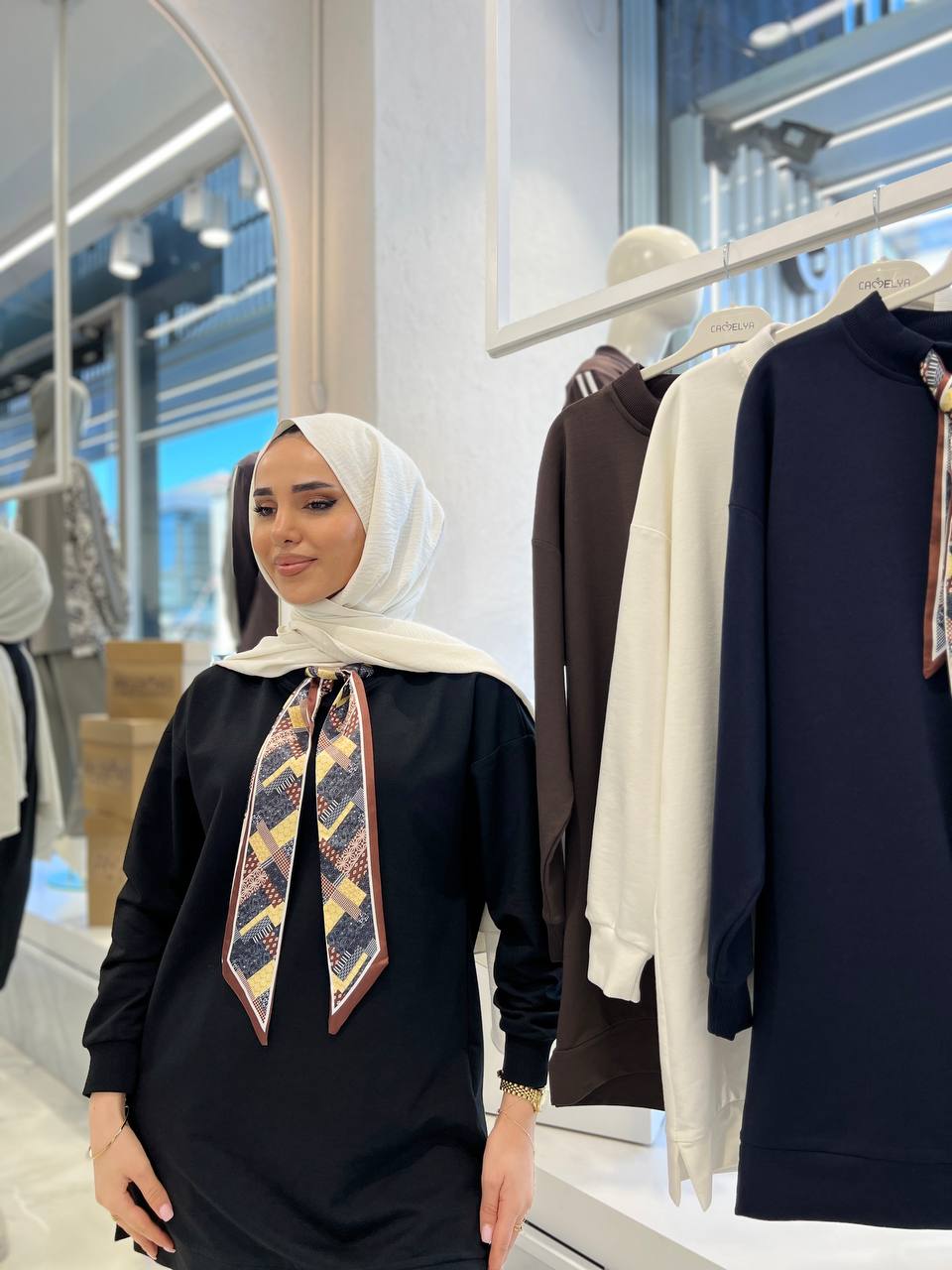 Dökmeli Tok Formlu Fular Detaylı Uzun Tunik