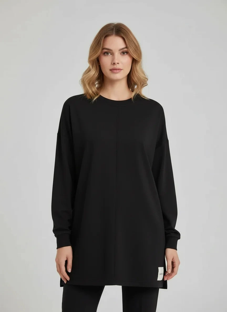 Akıcı Formlu Modern Kesim Yan Detaylı Uzun Tunik