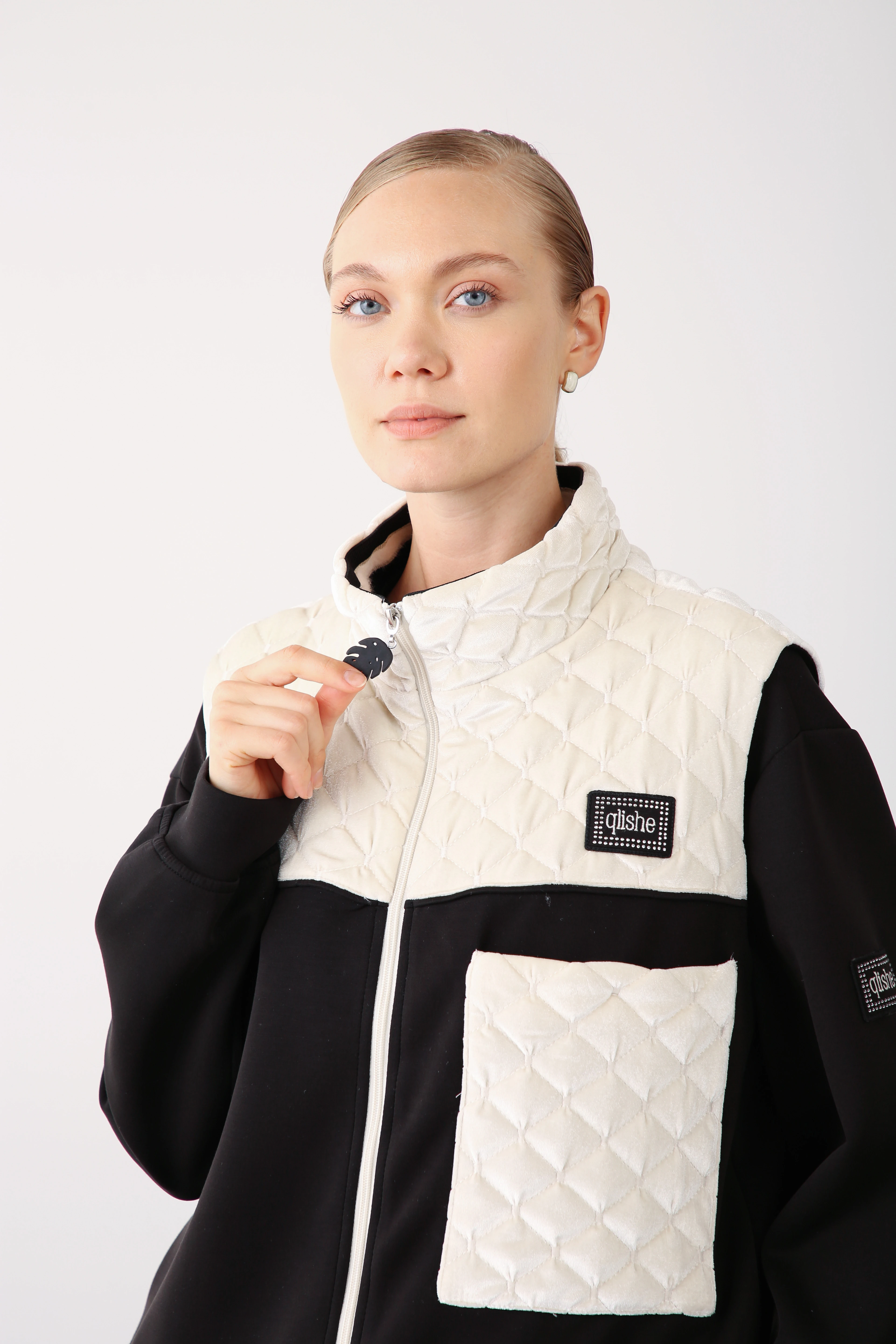 Kapitone Detaylı Üçlü Sweatshirt Yelek Takım