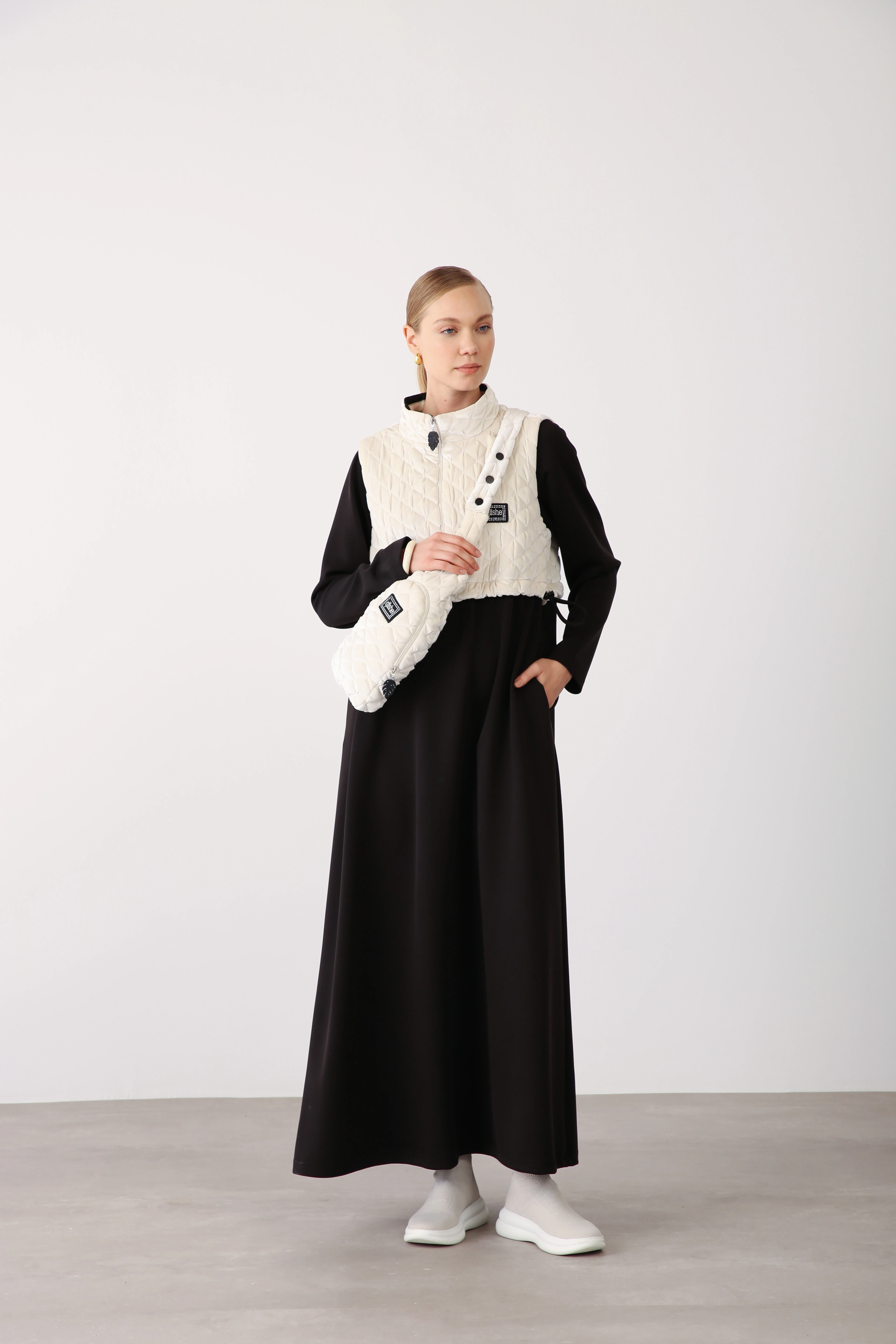 Kapitone Kadife Yelekli Uzun Elbise İkili Takım